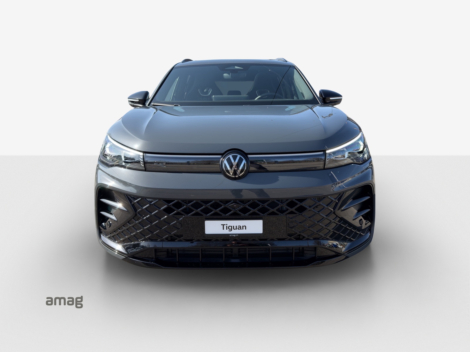 VW Tiguan 2.0 TSI DSG R-Line 4Motion-image-6