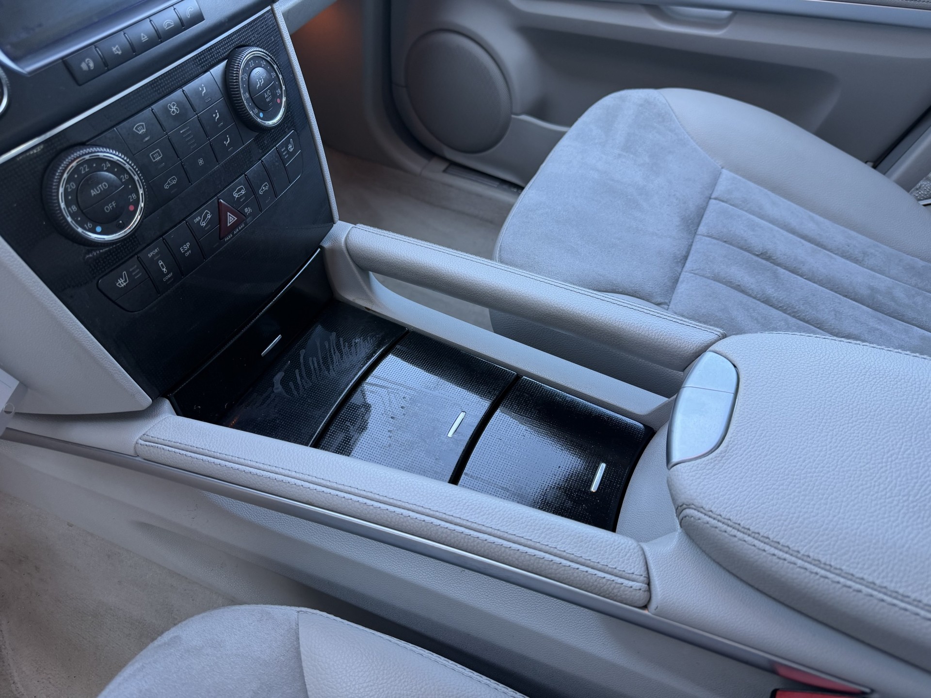 MERCEDES-BENZ ML 320 CDI 4Matic 7G-Tronic-image-13