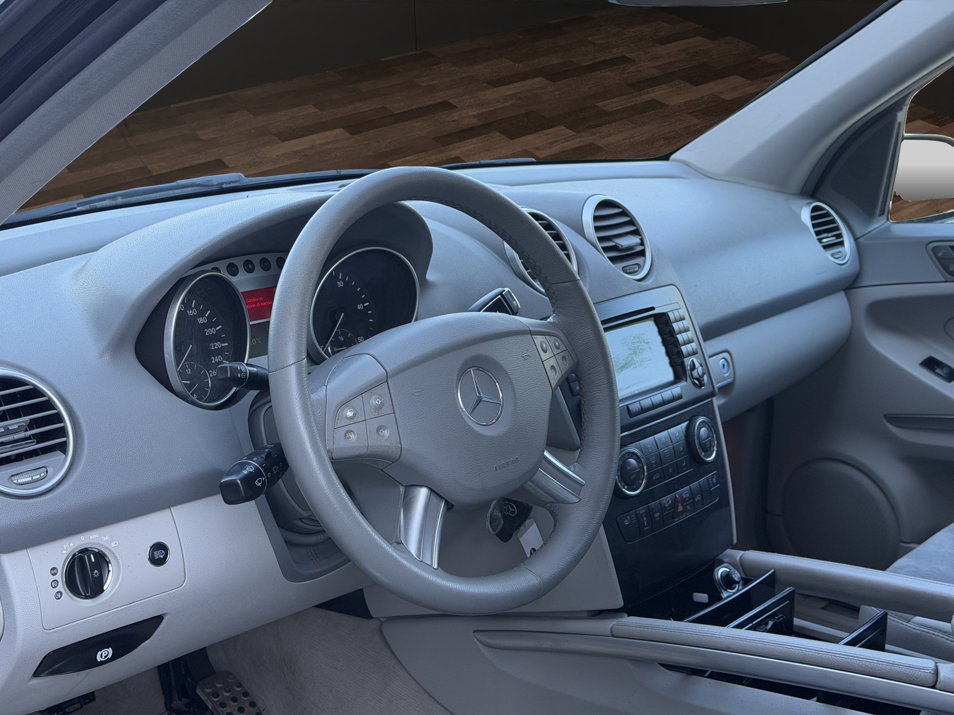 MERCEDES-BENZ ML 320 CDI 4Matic 7G-Tronic-image-9
