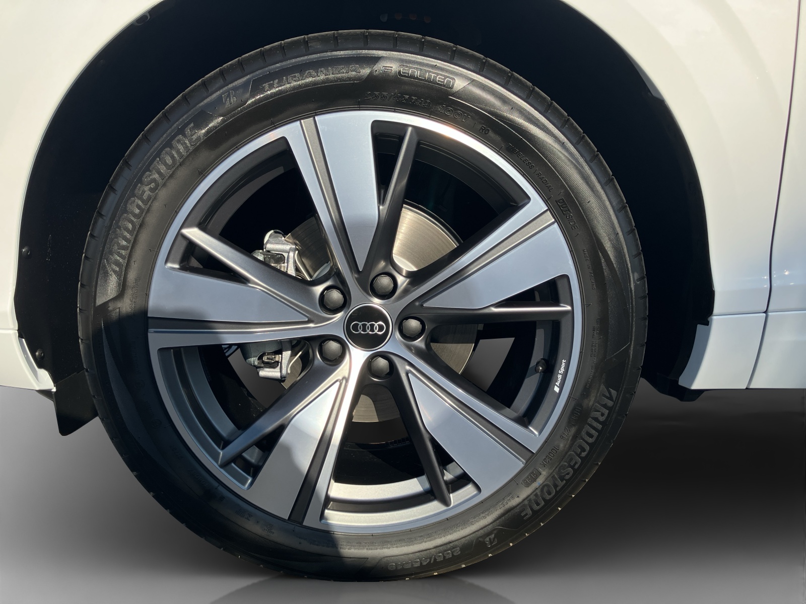 AUDI Q3 Sportback 110 kW TFSI S tronic-image-14