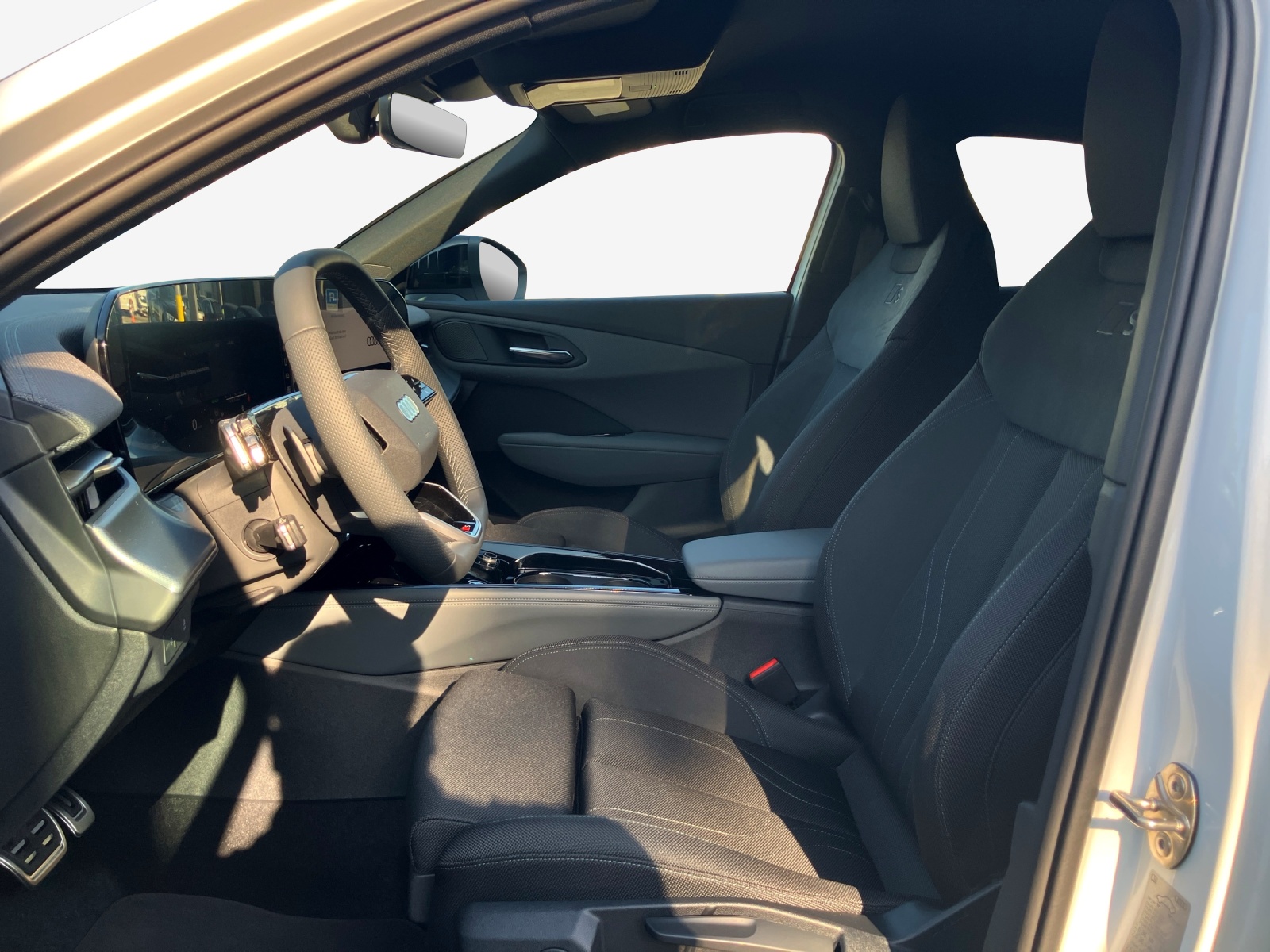 AUDI Q3 Sportback 110 kW TFSI S tronic-image-7