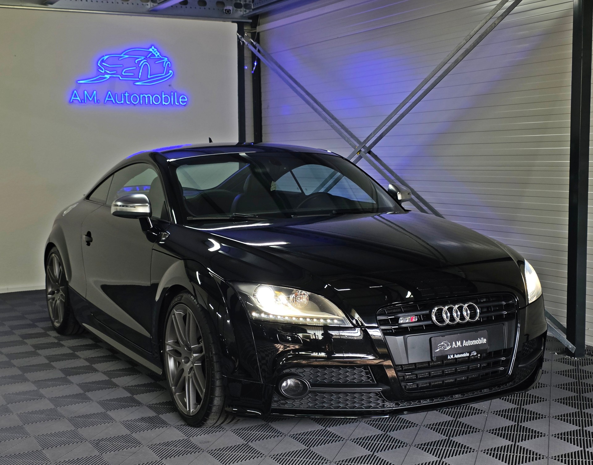 AUDI TTS Coupé 2.0 TFSI quattro S-tronic-image-0
