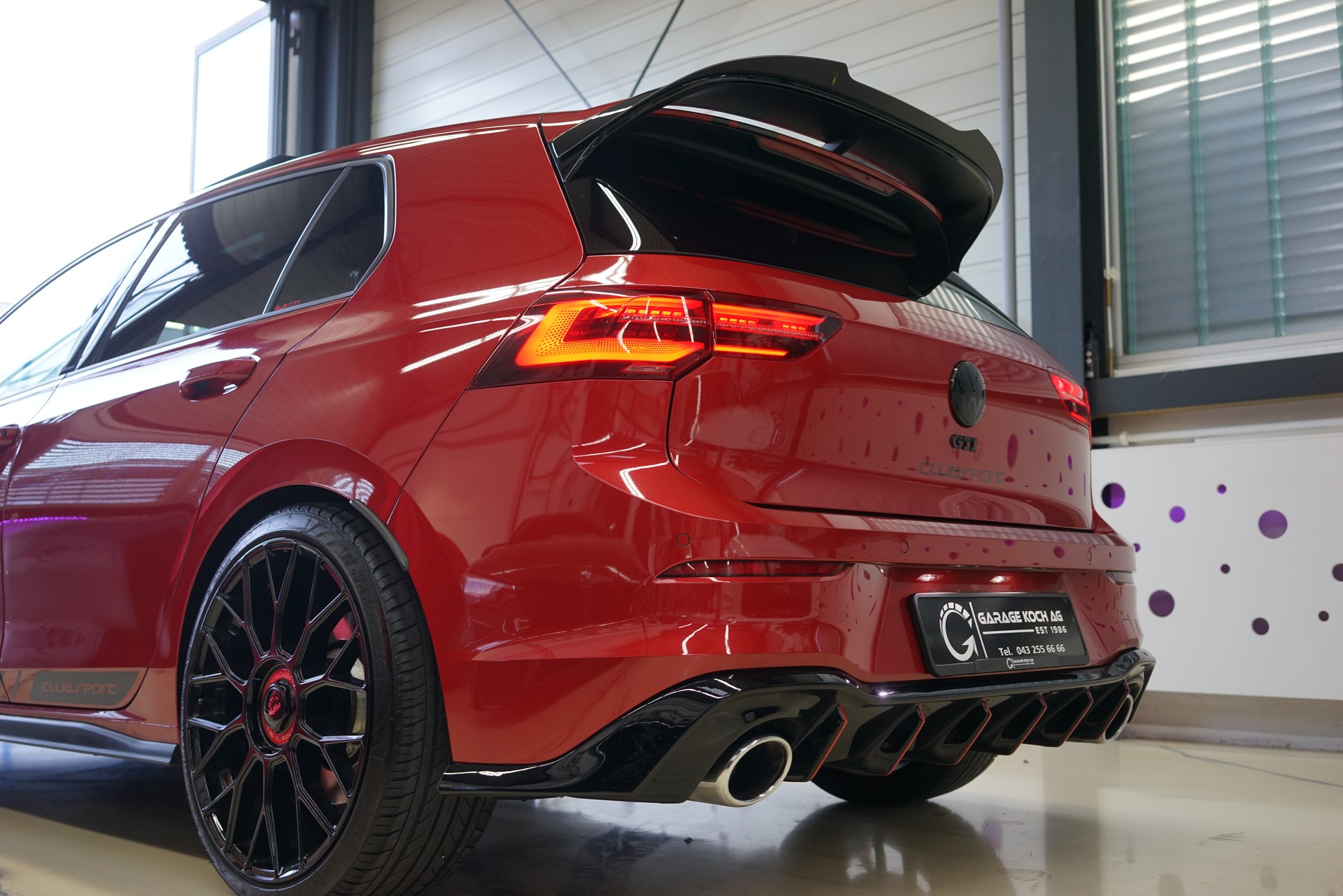 VW Golf 2.0 TSI GTI Clubsport DSG-image-7