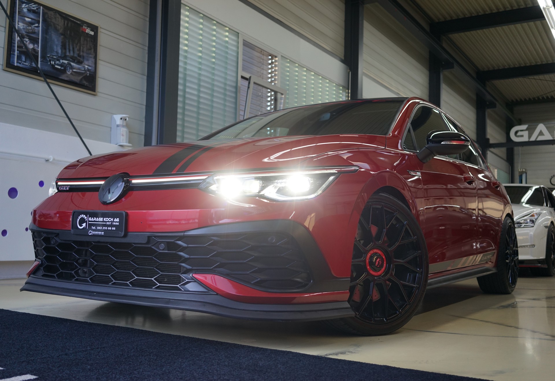 VW Golf 2.0 TSI GTI Clubsport DSG-image-1