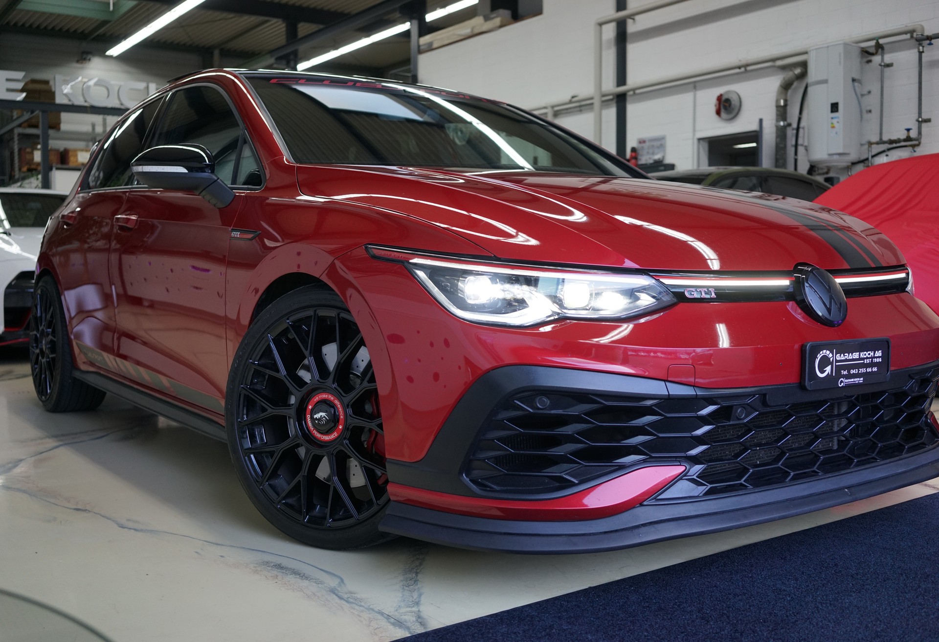 VW Golf 2.0 TSI GTI Clubsport DSG-image-13