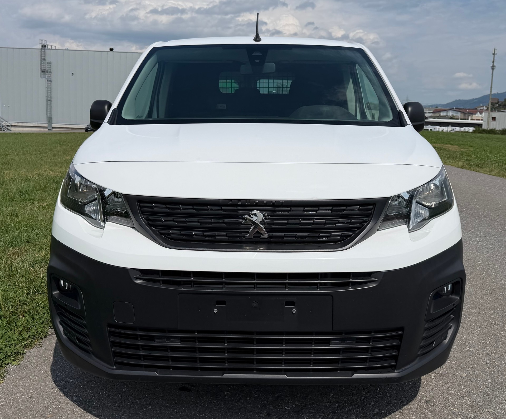 PEUGEOT Partner 1.5 Blue HDi s/s Premium 650kg-image-6