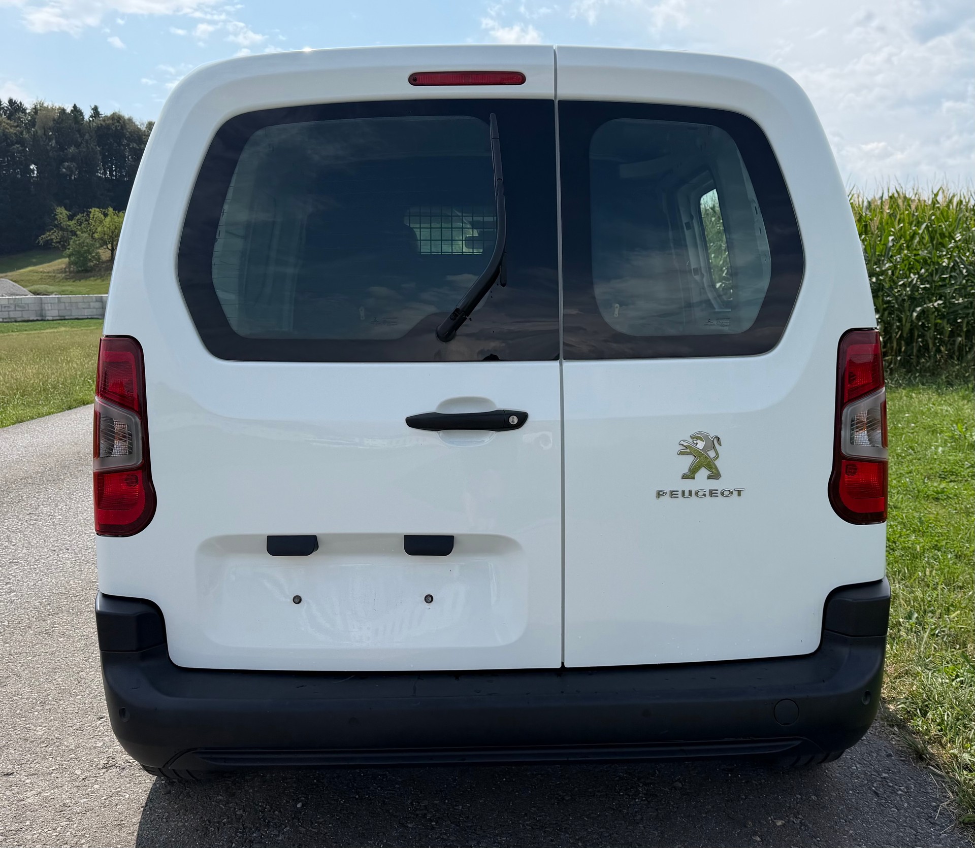PEUGEOT Partner 1.5 Blue HDi s/s Premium 650kg-image-4