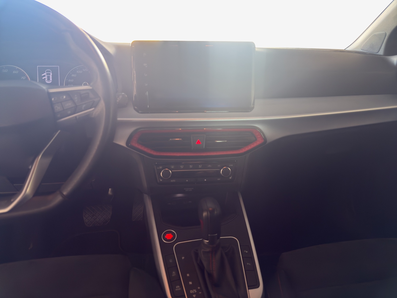 SEAT Arona 1.0 TSI Eco Hola FR DSG-image-10