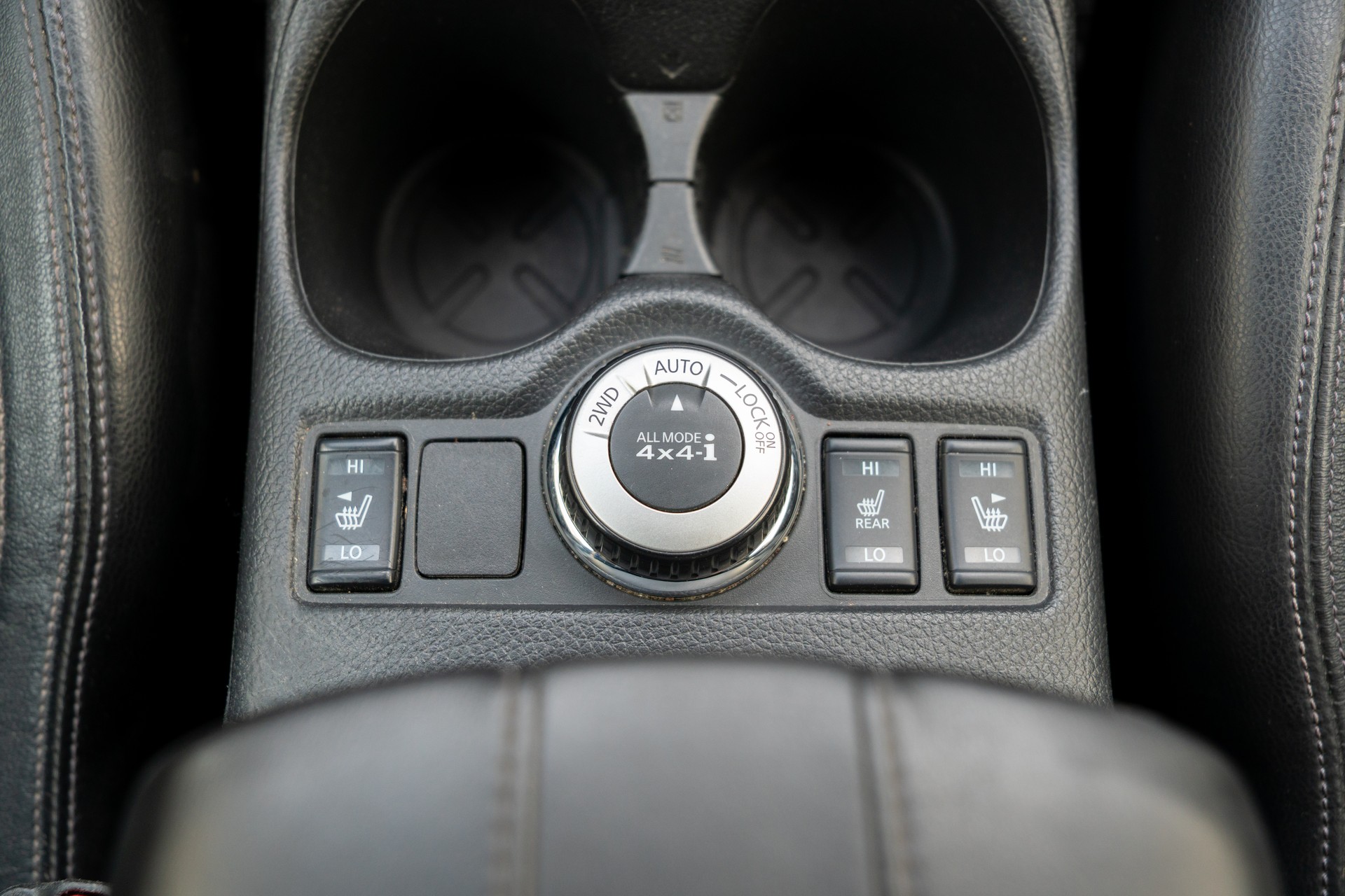 NISSAN X-Trail 1.7 dCi tekna Xtronic CVT ALL-MODE 4x4-image-19