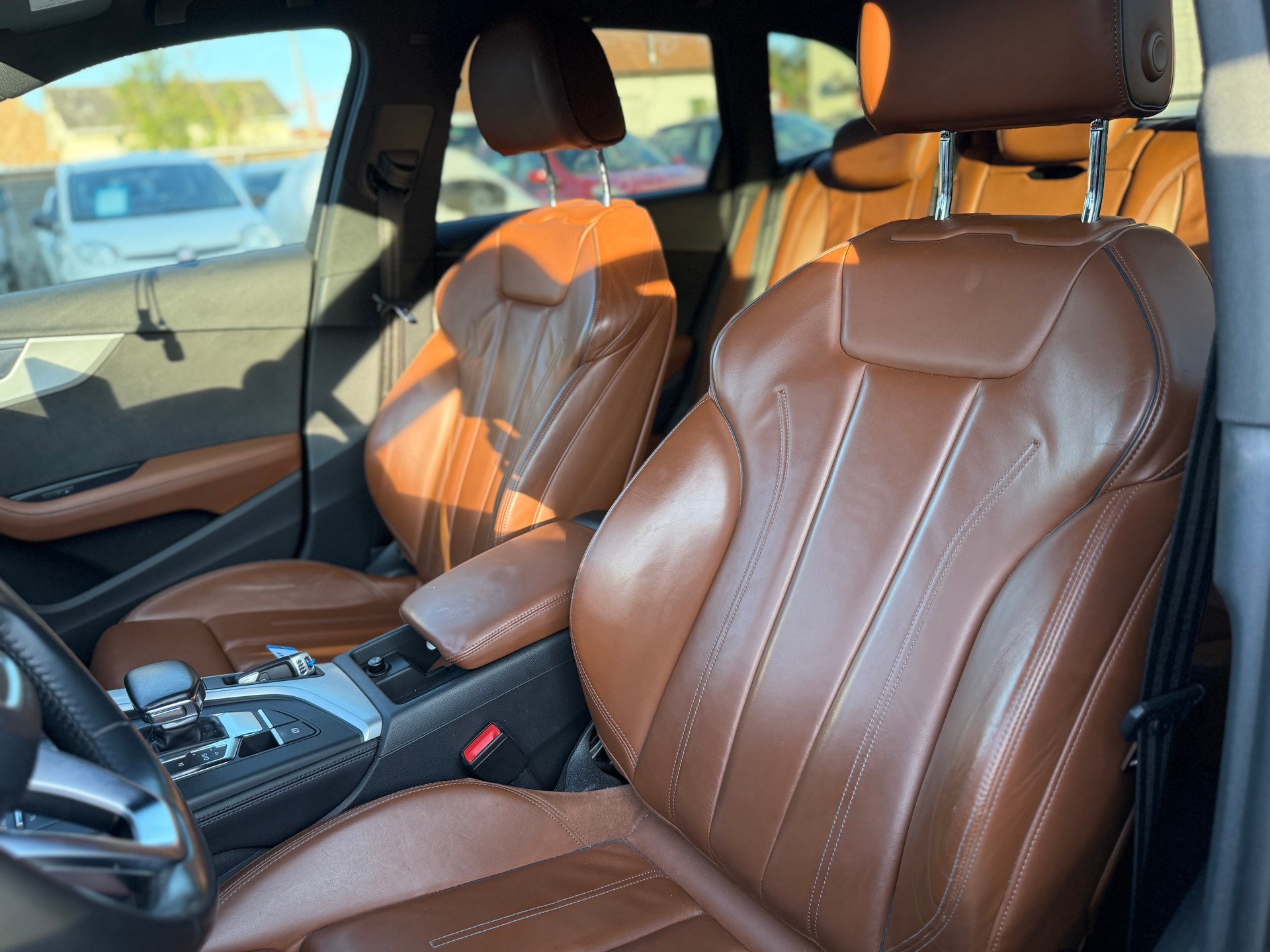 AUDI A4 allroad 2.0 TFSI quattro S-tronic-image-13