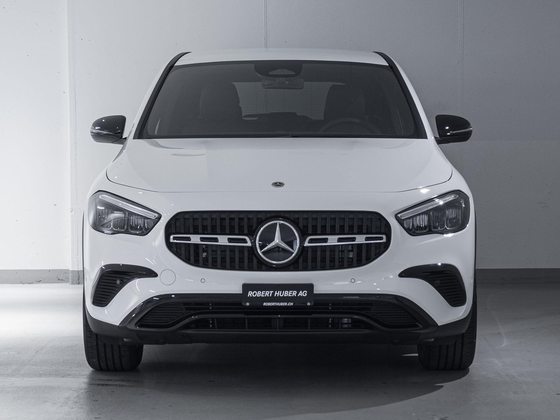 MERCEDES-BENZ GLA 200 Night Star-image-2