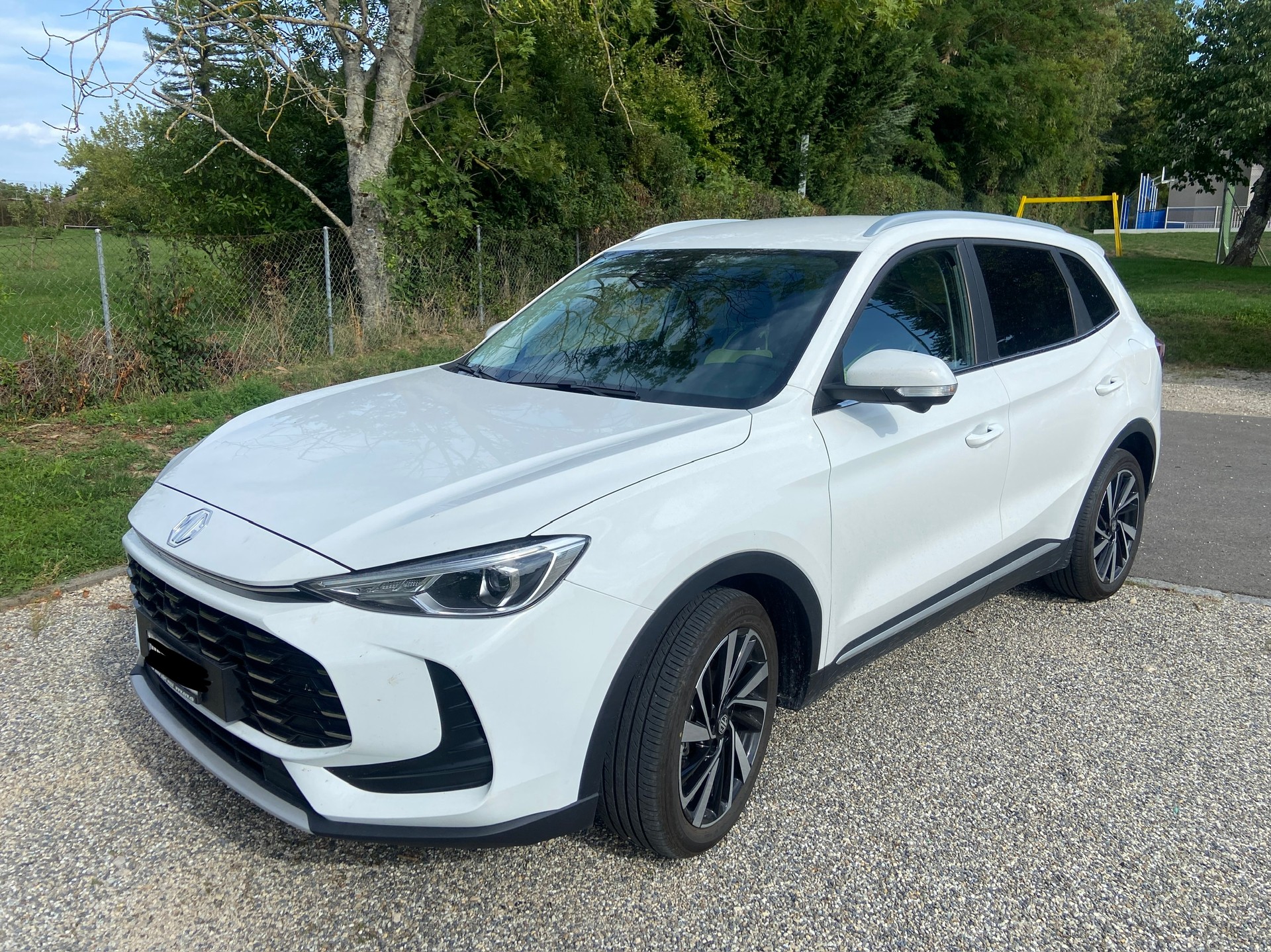 MG ZS 1.5 Hybrid+ Luxury-image-0