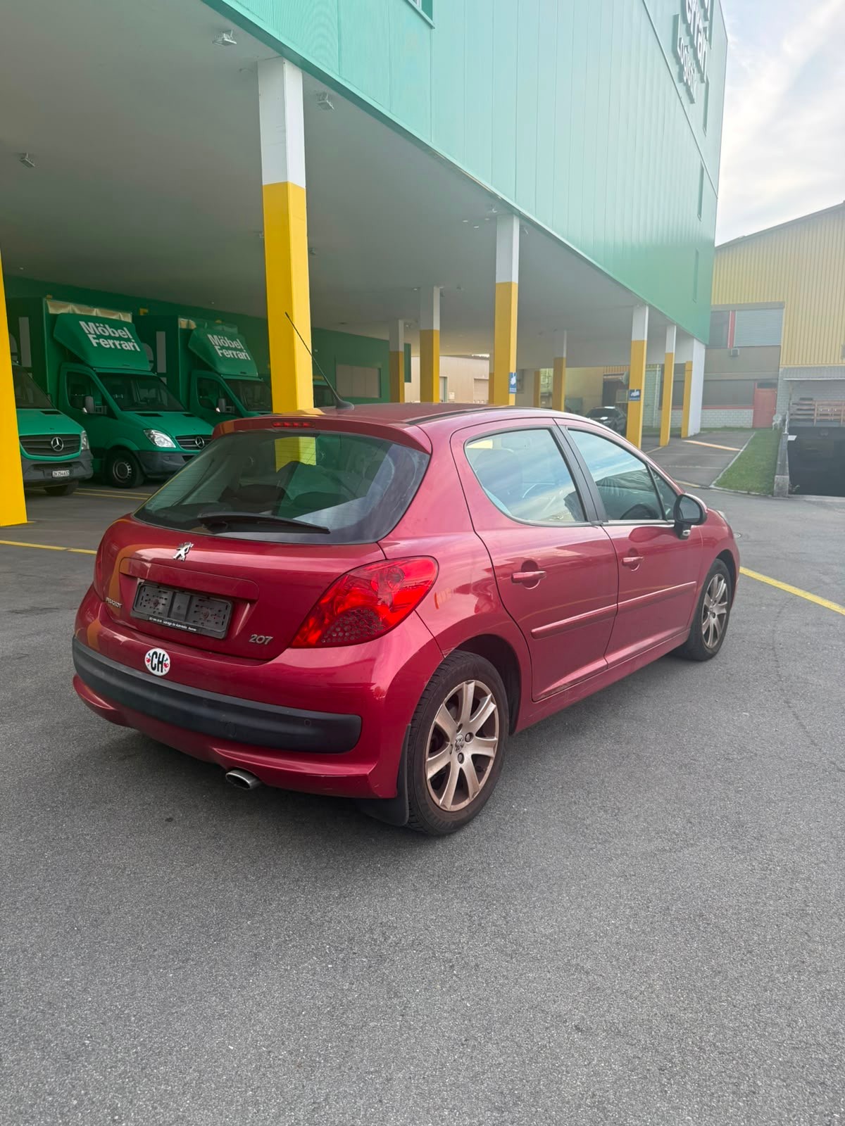PEUGEOT 207 1.6 HDI Sport-image-6