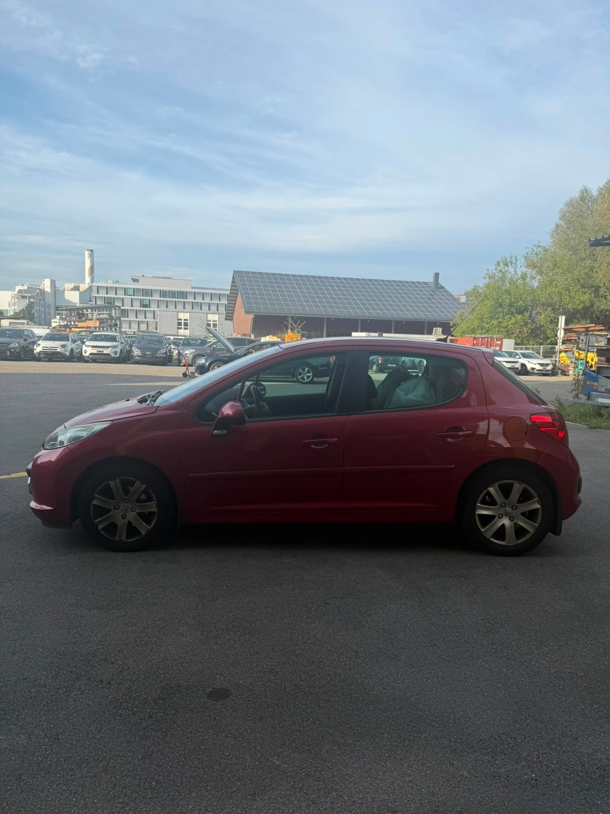 PEUGEOT 207 1.6 HDI Sport-image-3