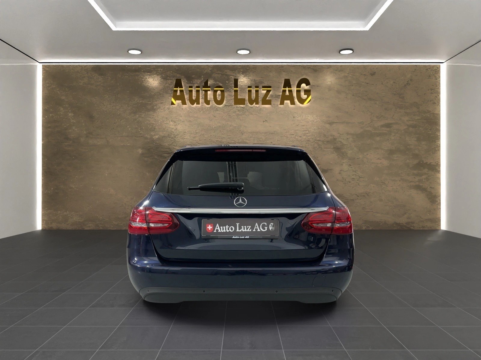 MERCEDES-BENZ C 220 d Swiss Star 4M 9G-Tronic-showroom-element-2