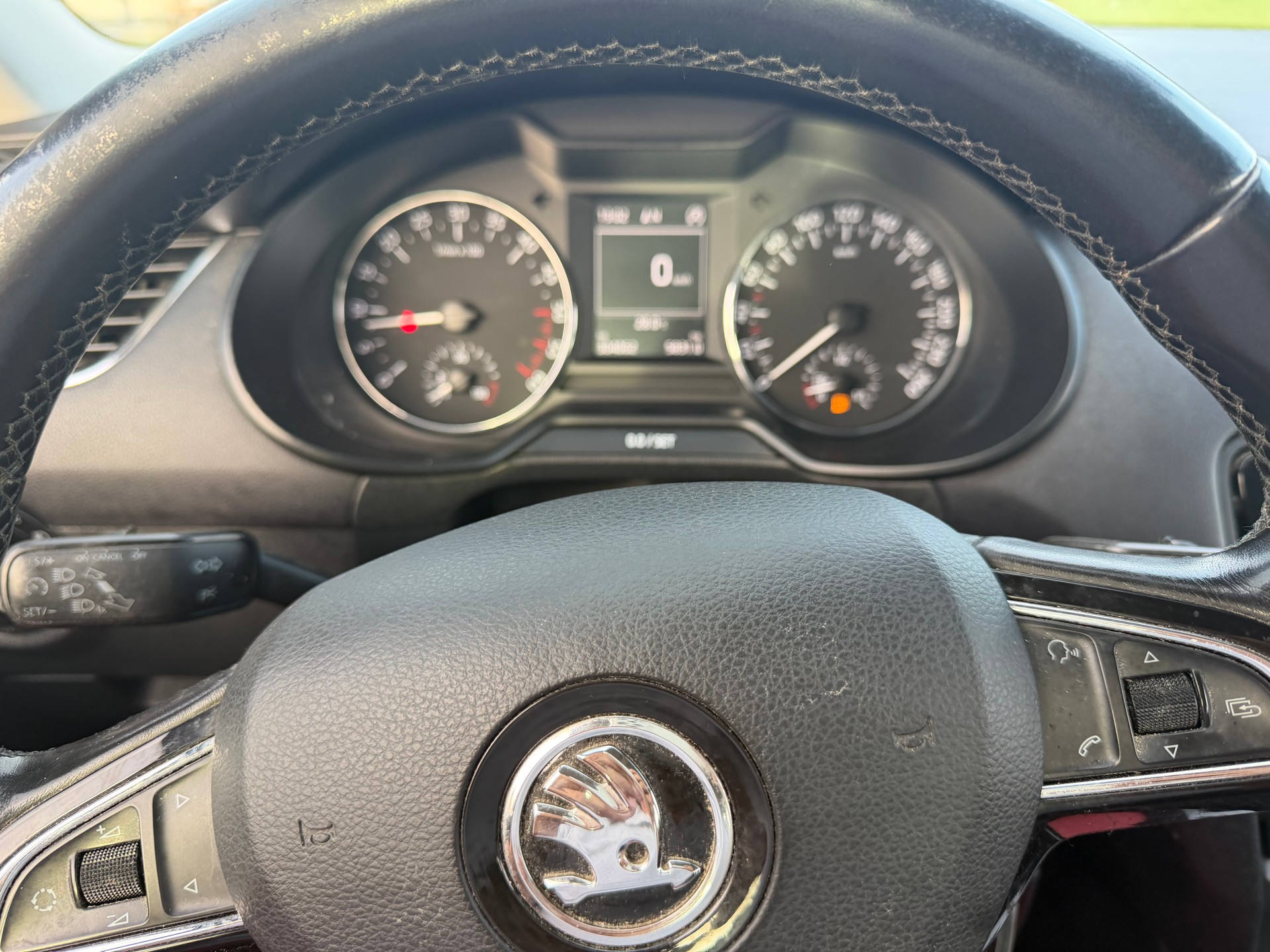 SKODA Octavia Combi 1.6 TDI Fresh 4x4-image-7
