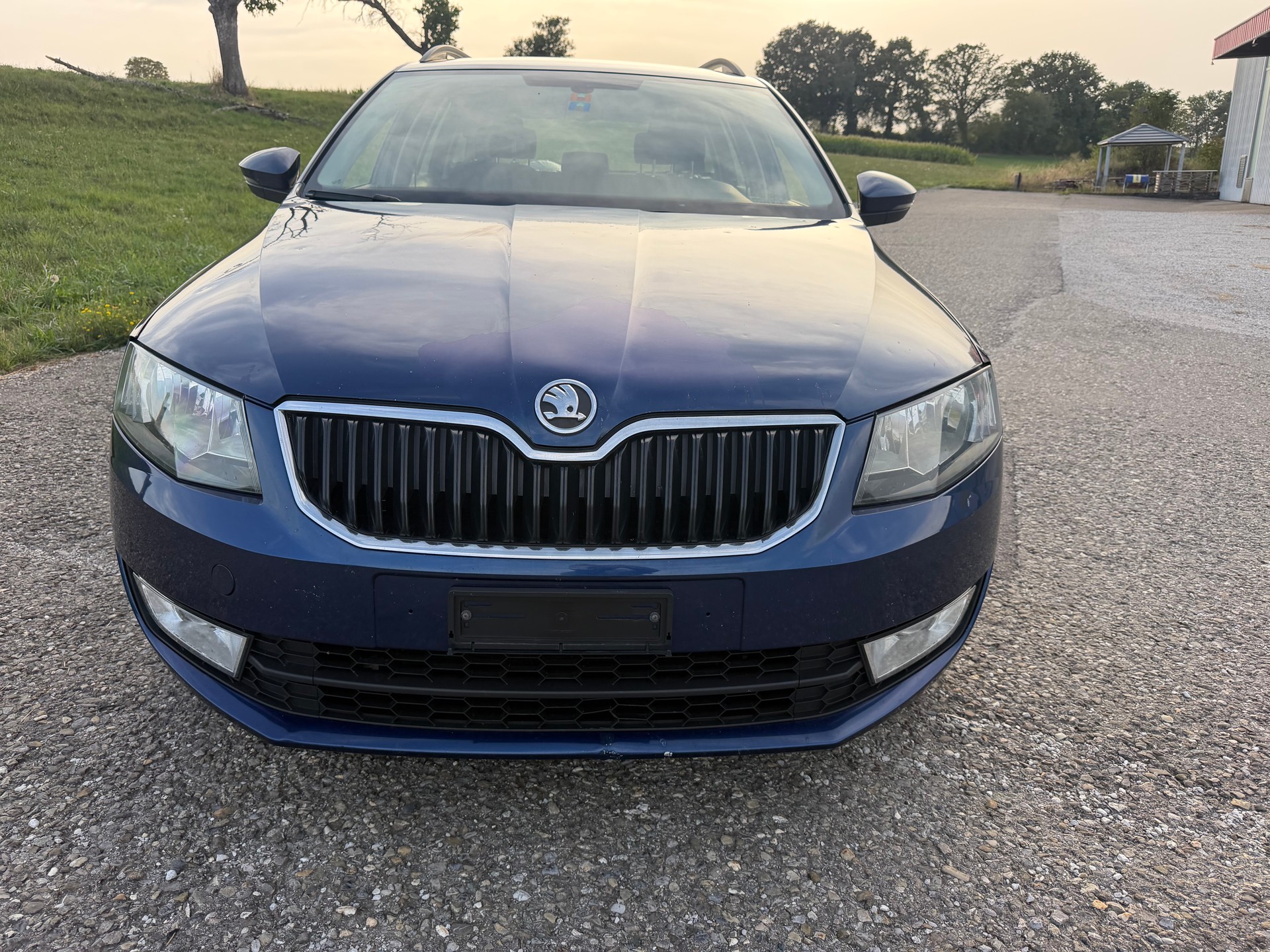 SKODA Octavia Combi 1.6 TDI Fresh 4x4-image-1