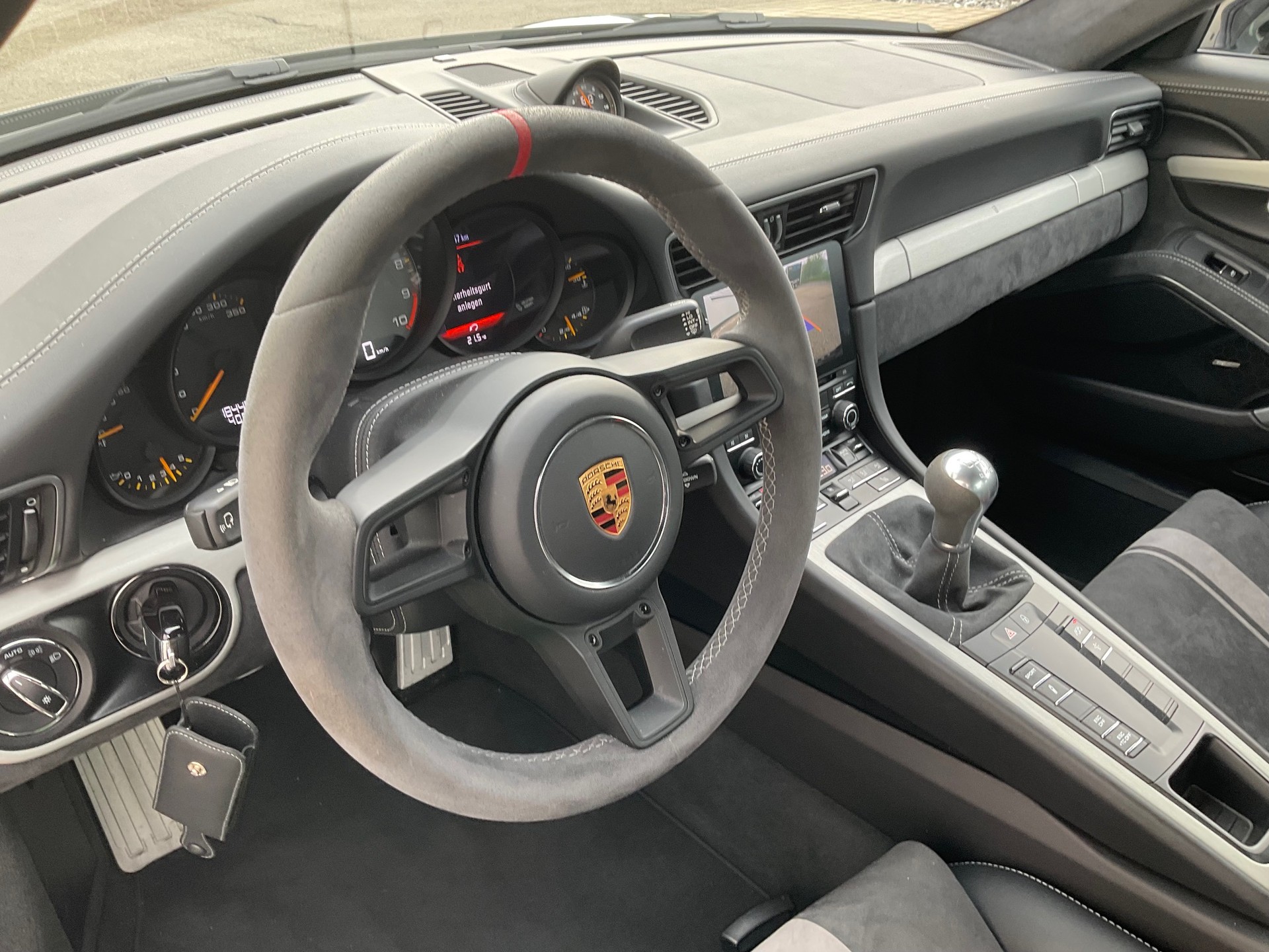 PORSCHE 4.0 GT3-image-3