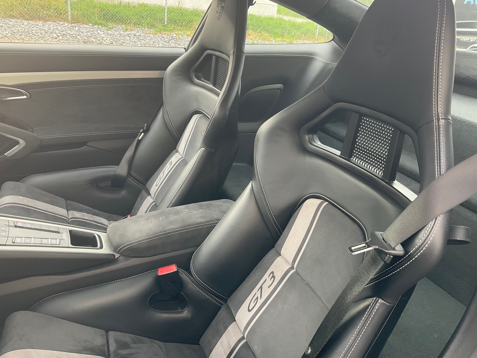 PORSCHE 4.0 GT3-image-4