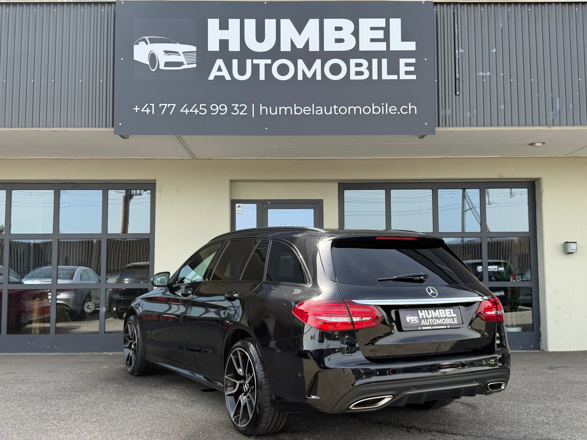 MERCEDES-BENZ C 200 AMG Line 4Matic 9G-Tronic-image-2