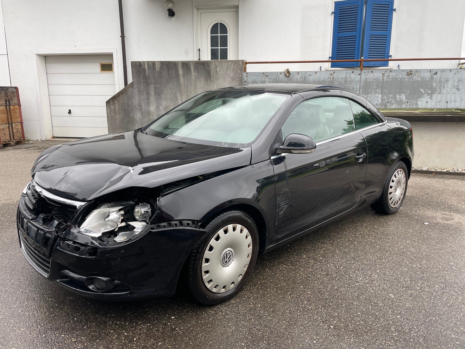 VW EOS-image-0
