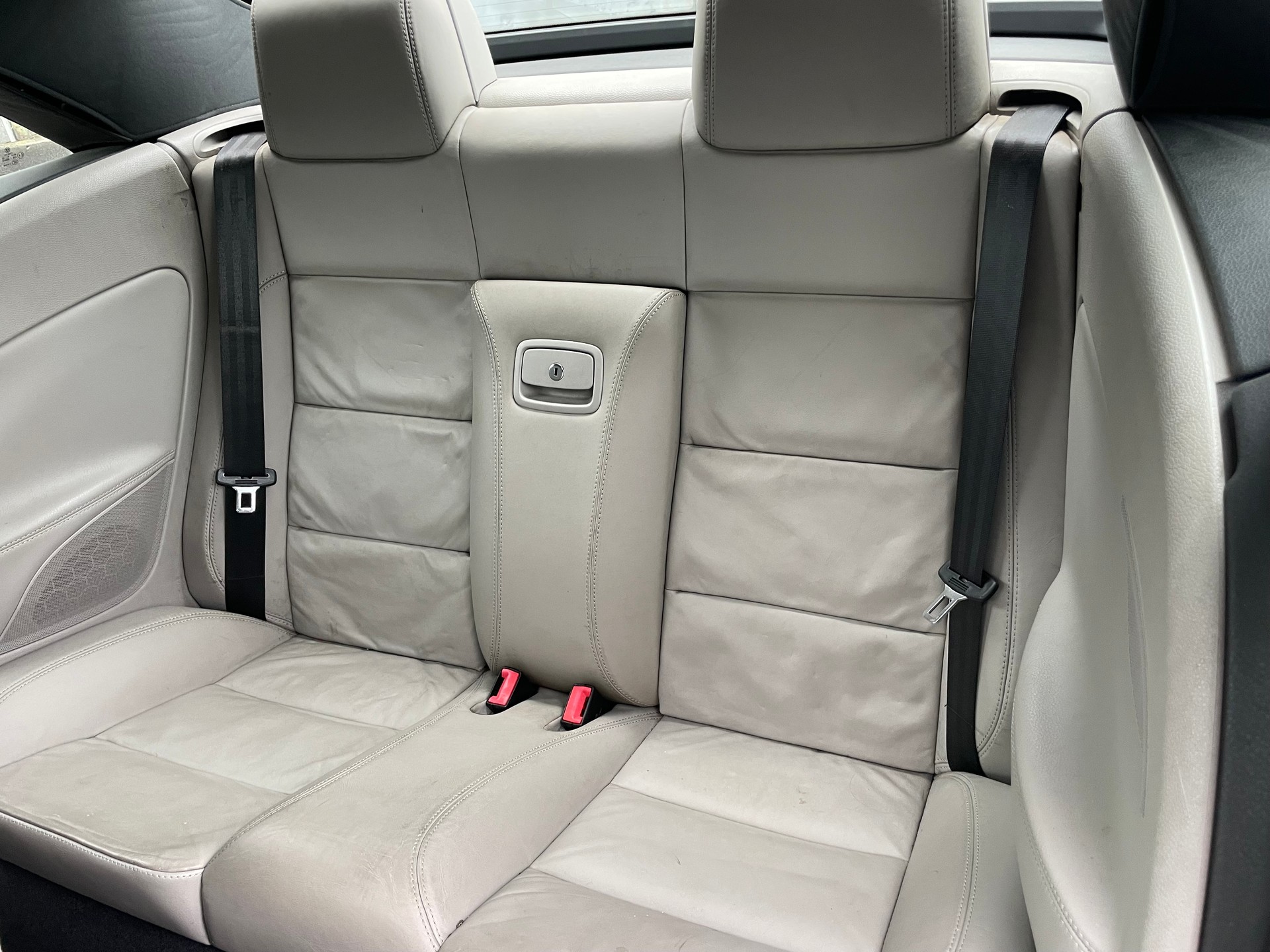VW EOS-image-5