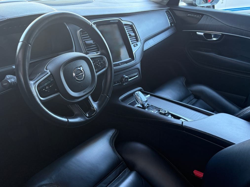 VOLVO XC90 T8 eAWD Inscription Geartronic-image-3