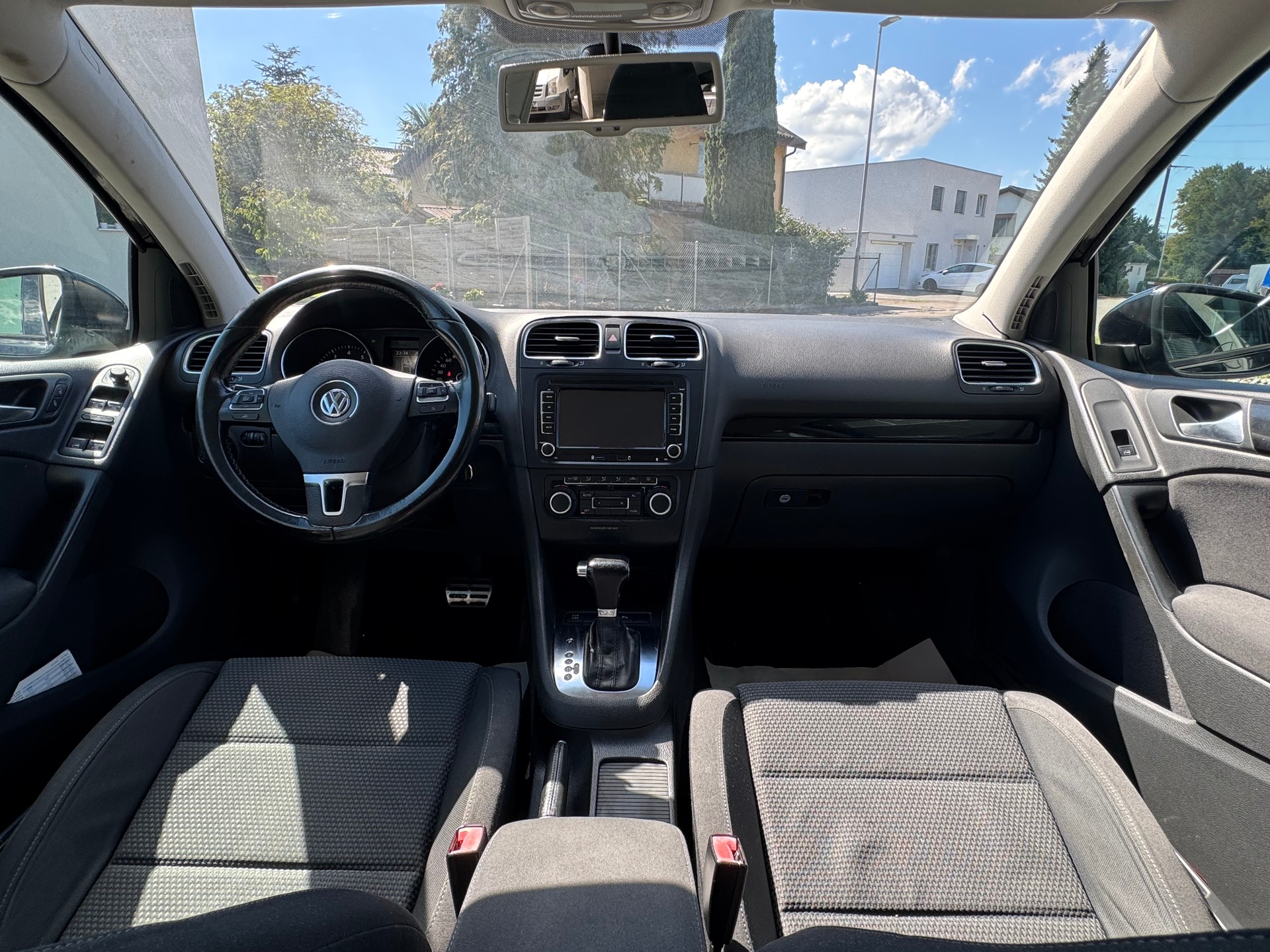 VW Golf 1.4 TSI Highline DSG-image-4