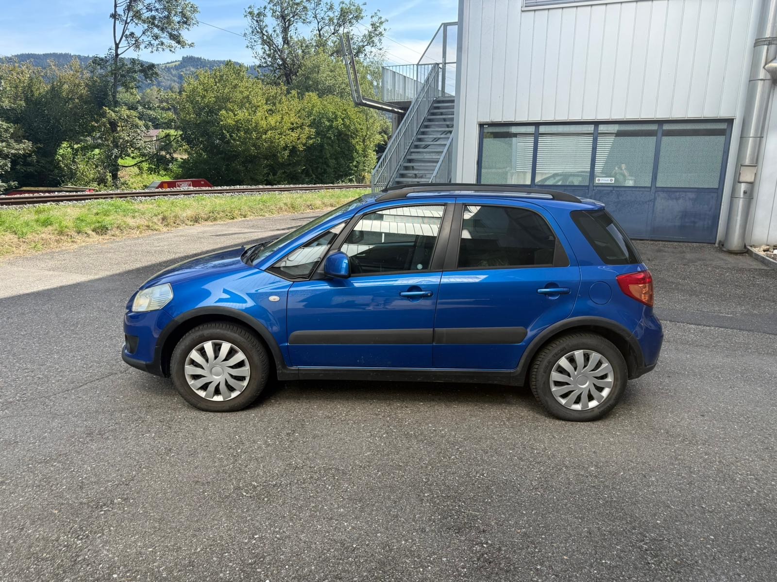 SUZUKI 1.6 16V GL 4WD-image-1