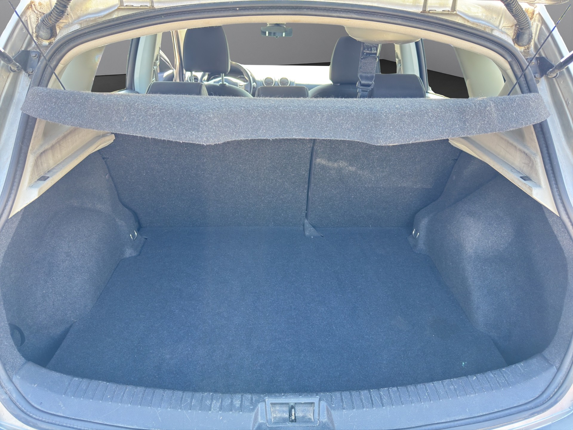 NISSAN Qashqai 2.0 dCi 4WD acenta Automatic-image-8