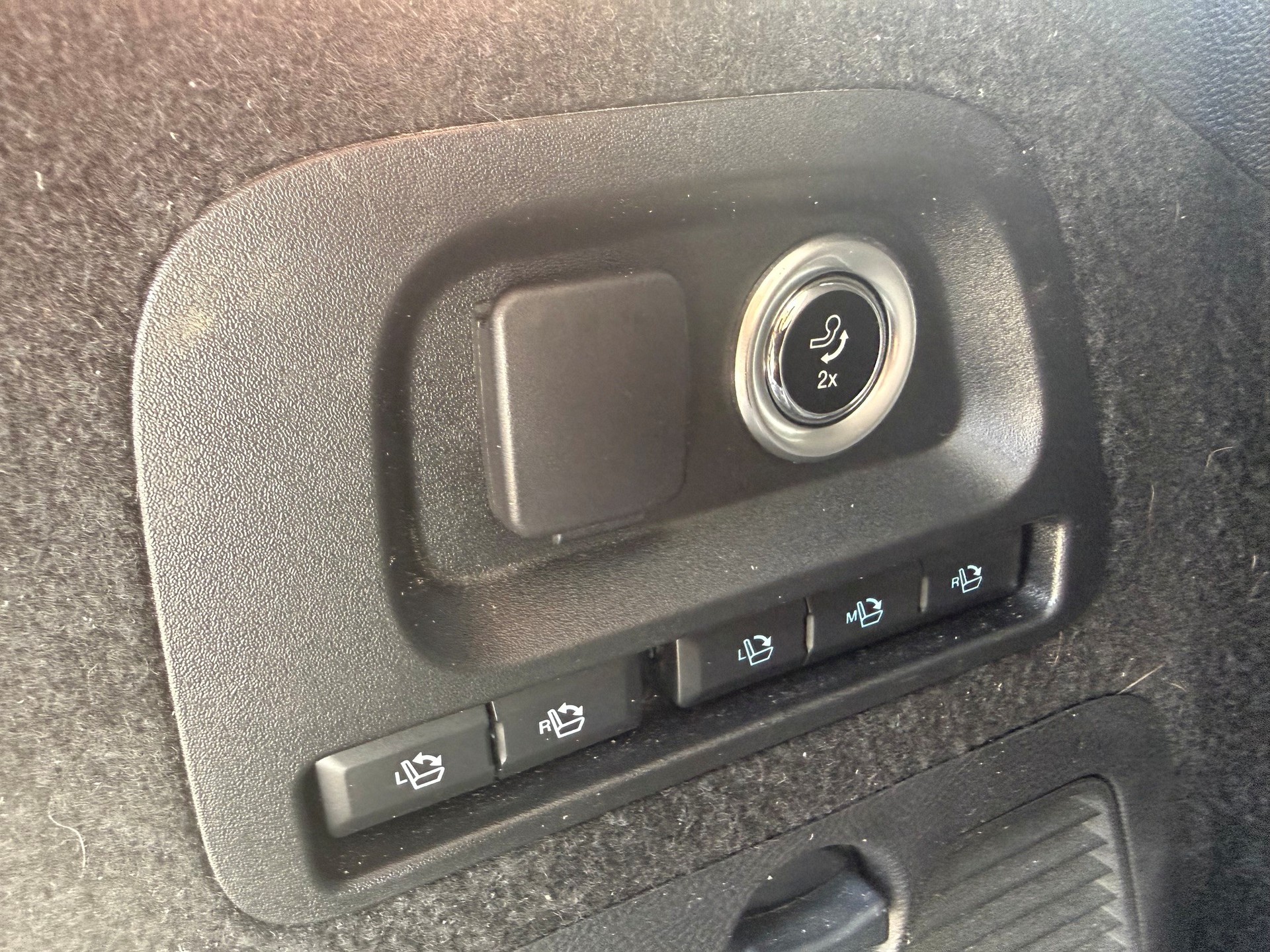 FORD Galaxy 2.0 TDCi Titanium AWD Automatic-image-14