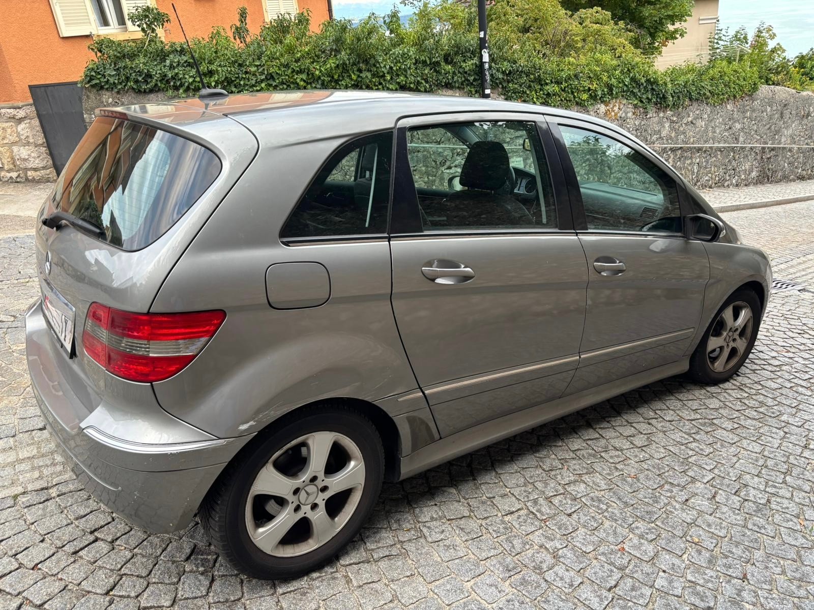 MERCEDES-BENZ B 200 Turbo — slika 6