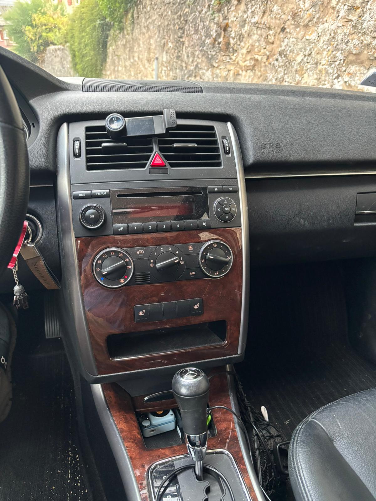 MERCEDES-BENZ B 200 Turbo-image-1