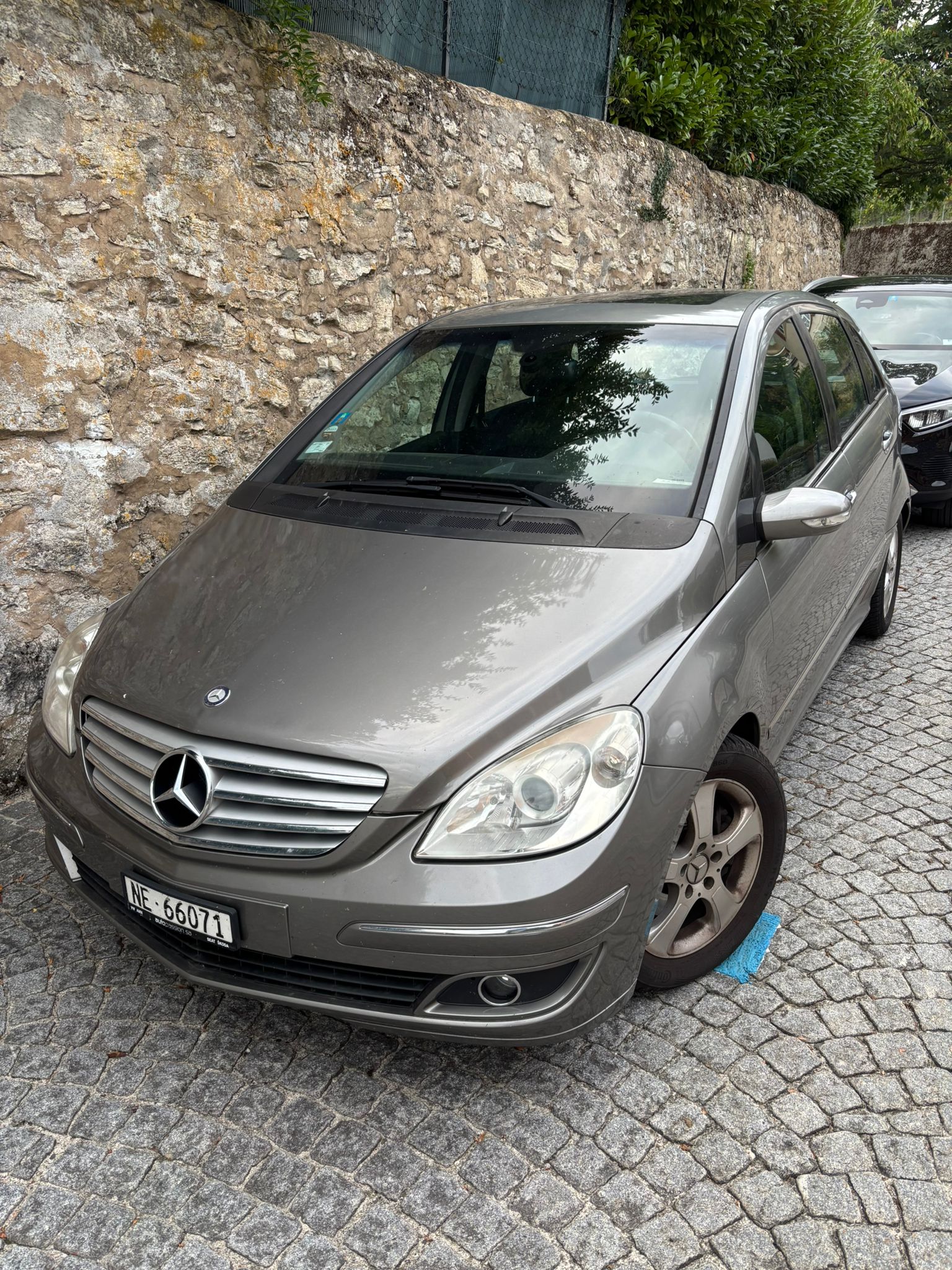 MERCEDES-BENZ B 200 Turbo-image-0