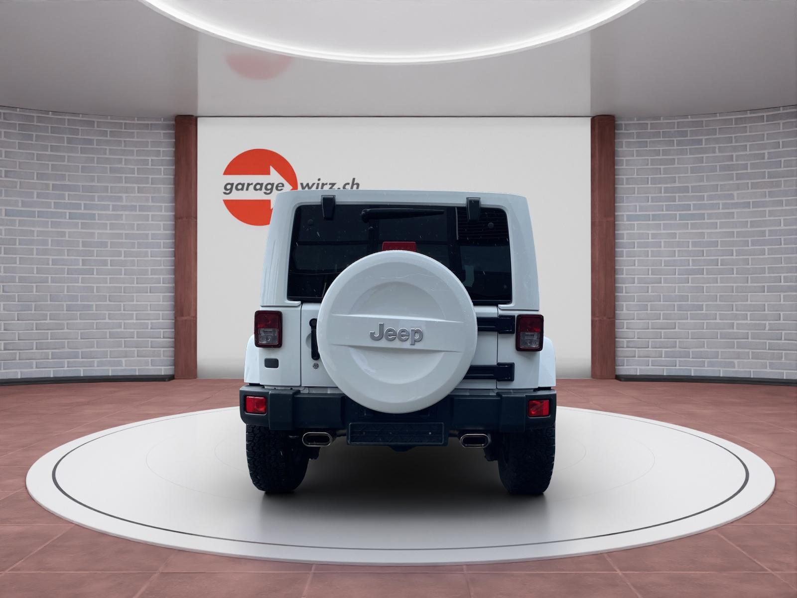 JEEP Wrangler 3.6 V6 JK Edition Unlimited / Höher / Breiter / 8-fach bereift-image-3