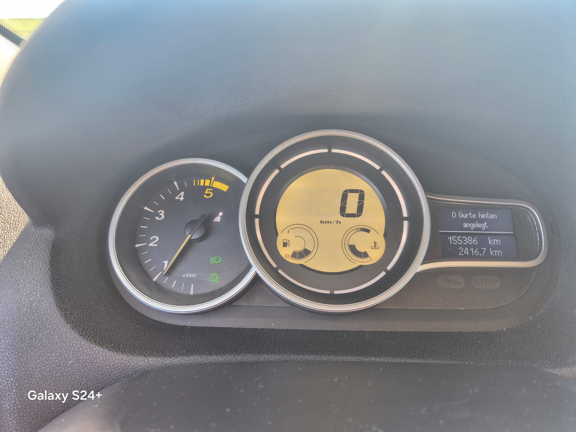 RENAULT Mégane Grandtour 1.5 dCi Expression-image-11