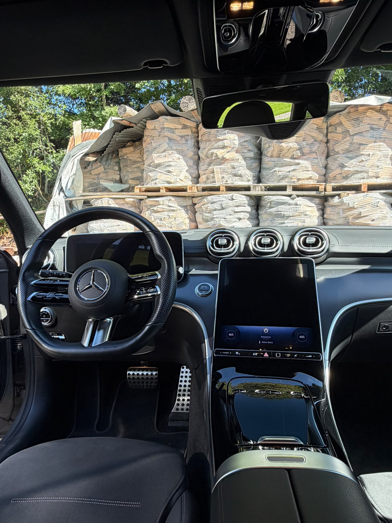 MERCEDES-BENZ C 220 d Swiss Star AMG Line 4matic-image-4