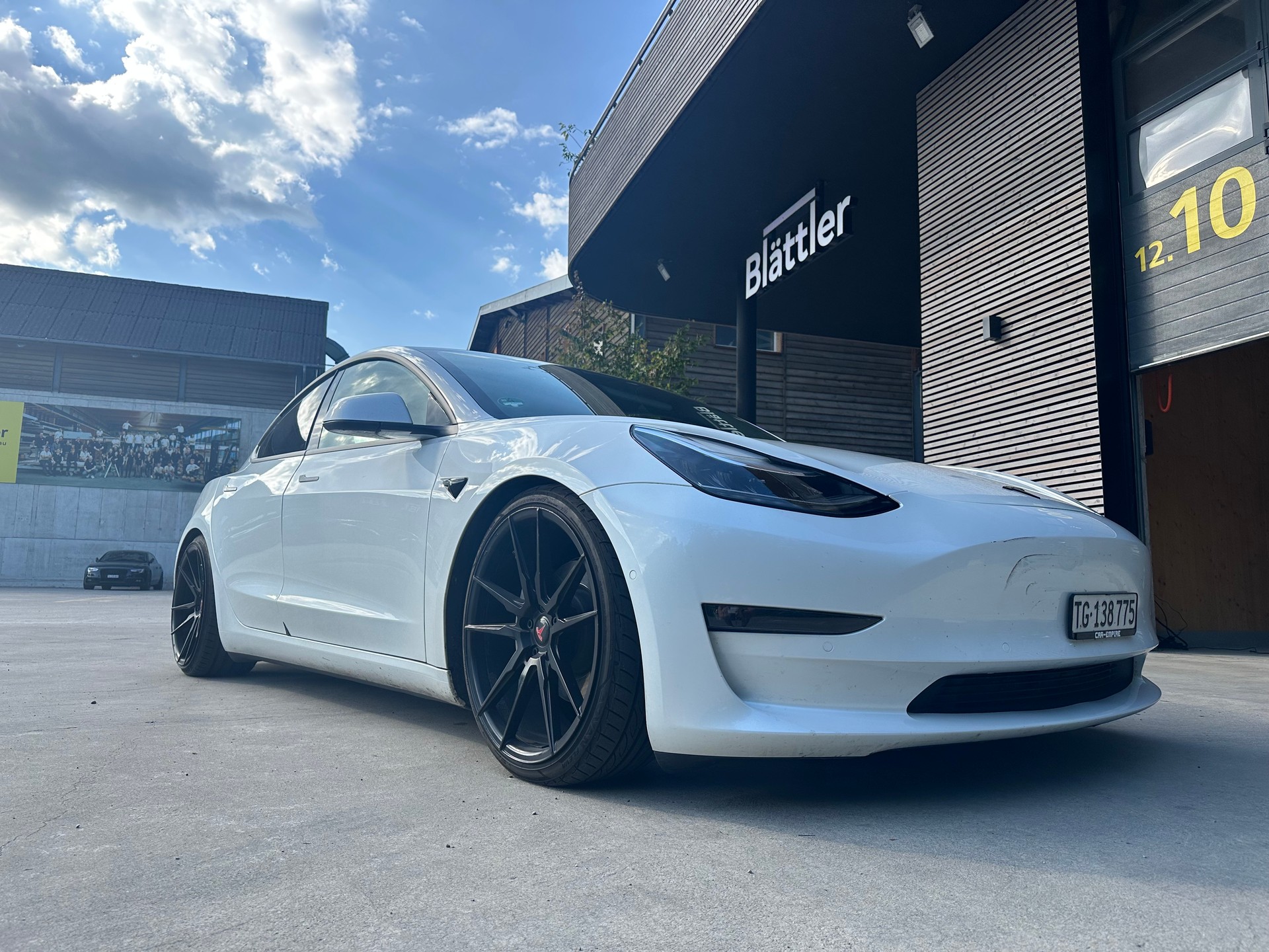 TESLA Model 3 Long Range Dual Motor AWD-image-0