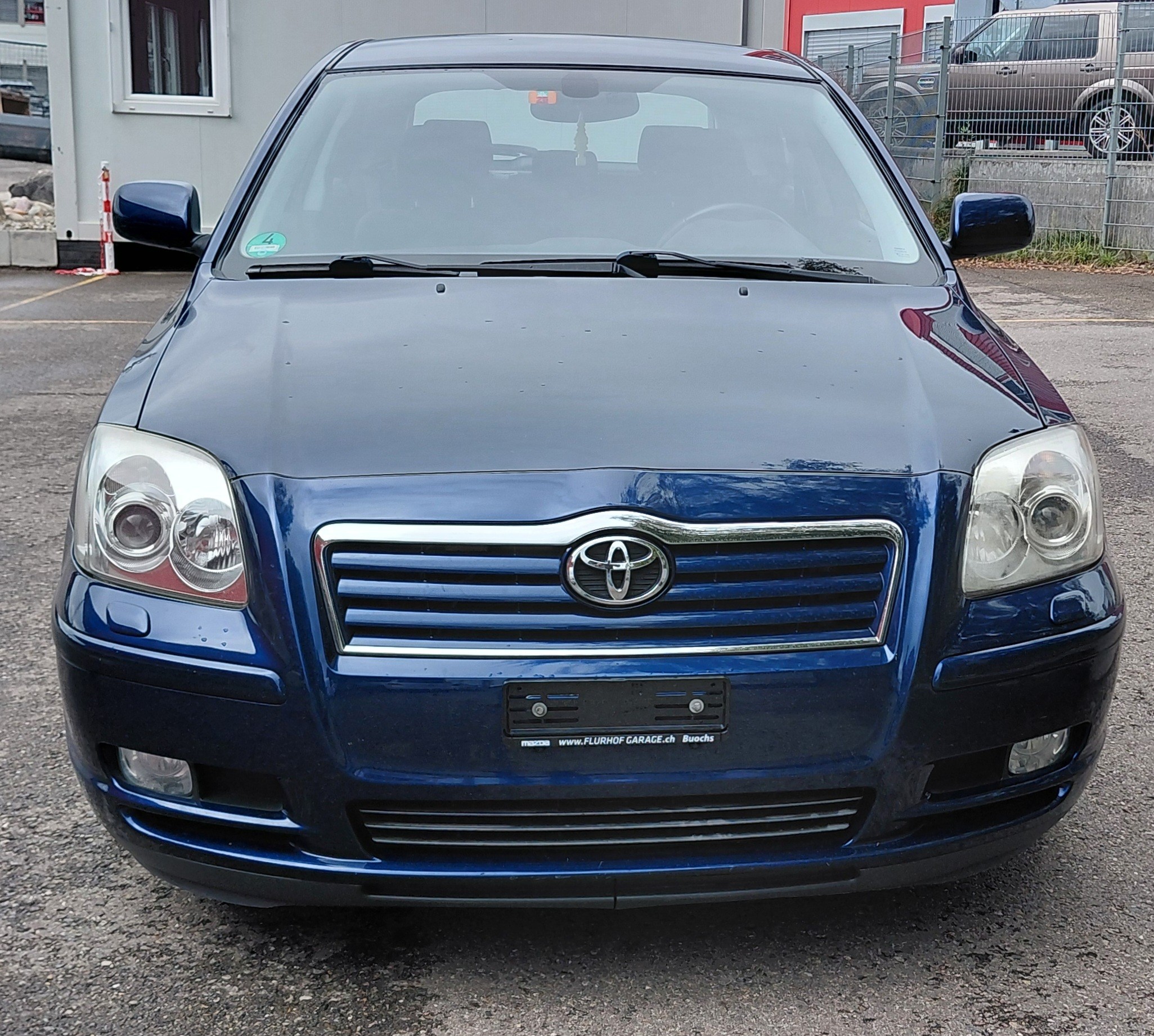 TOYOTA Avensis 1.8 Linea Luna limousine — slika 1