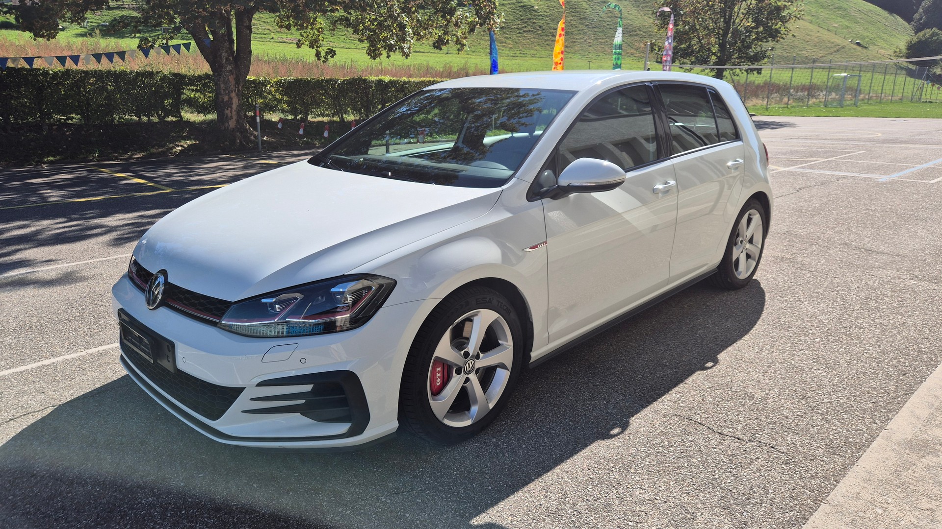 VW Golf GTI Performance-image-2