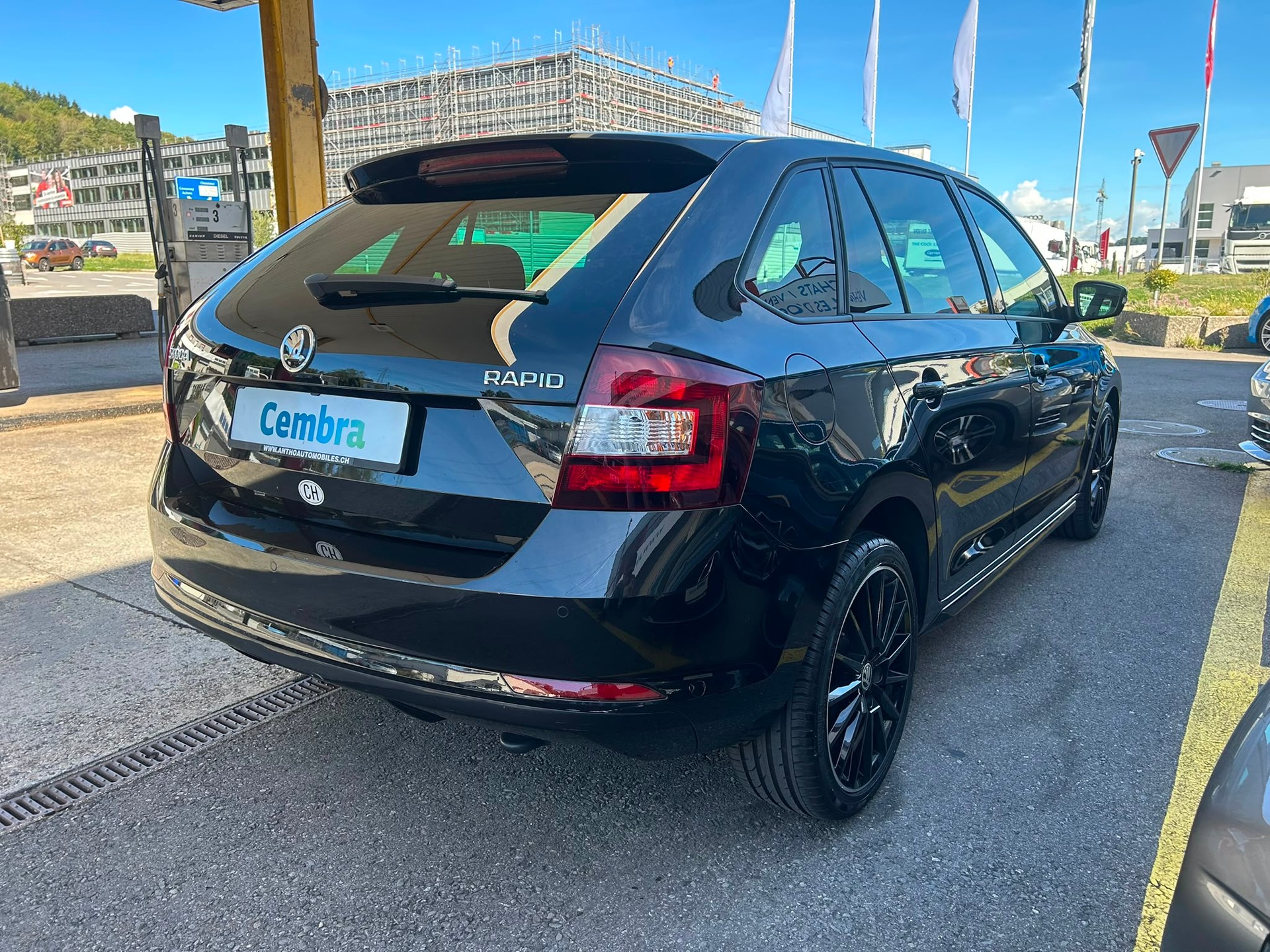 SKODA Rapid Spaceback 1.4 TSI Monte Carlo DSG-image-4