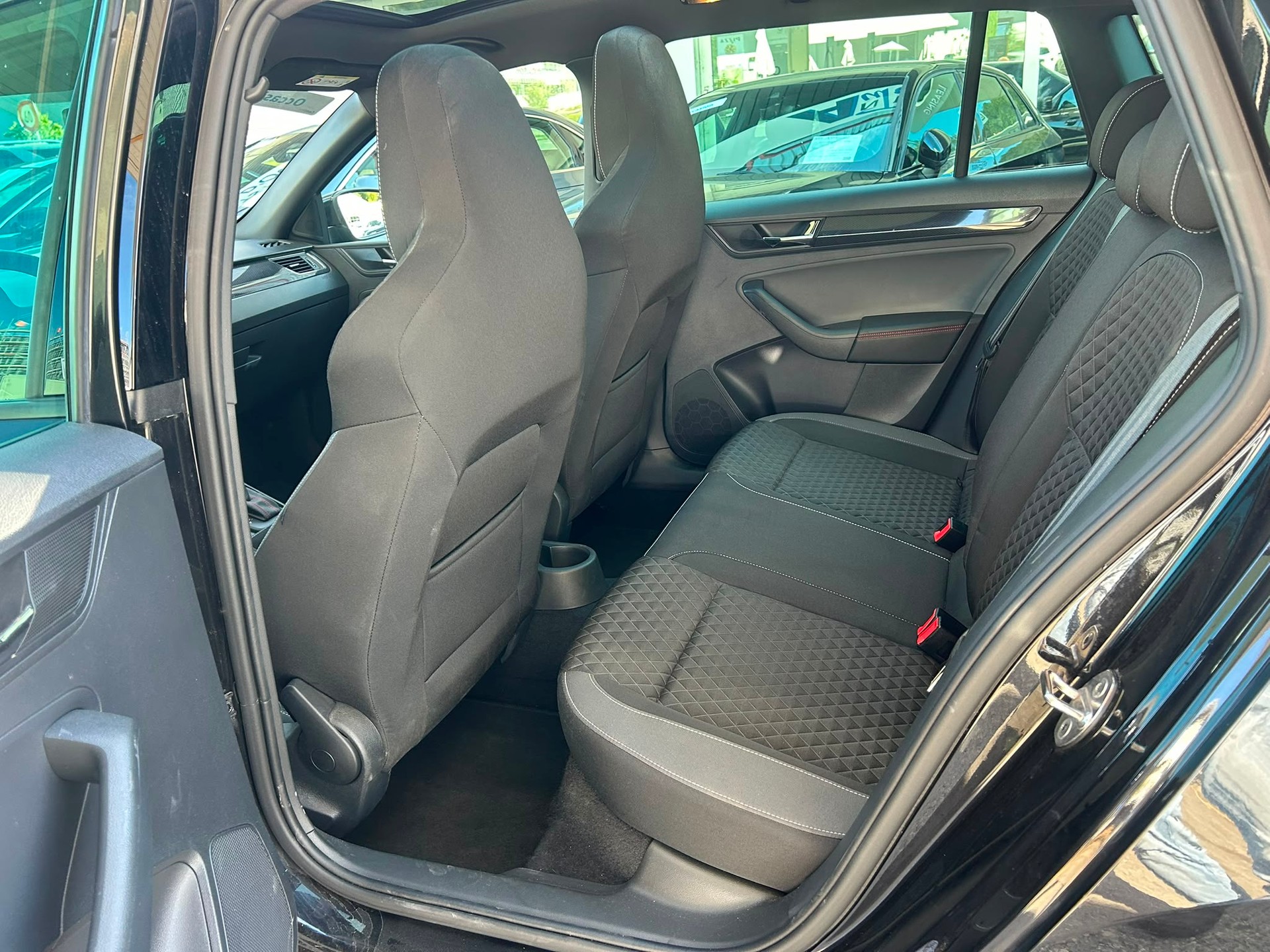 SKODA Rapid Spaceback 1.4 TSI Monte Carlo DSG-image-5