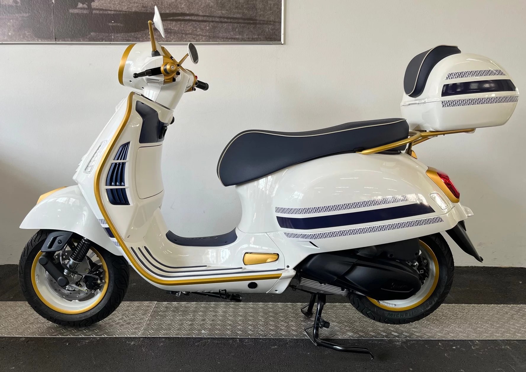 PIAGGIO Vespa GTS 310 RST E5+-showroom-element-1