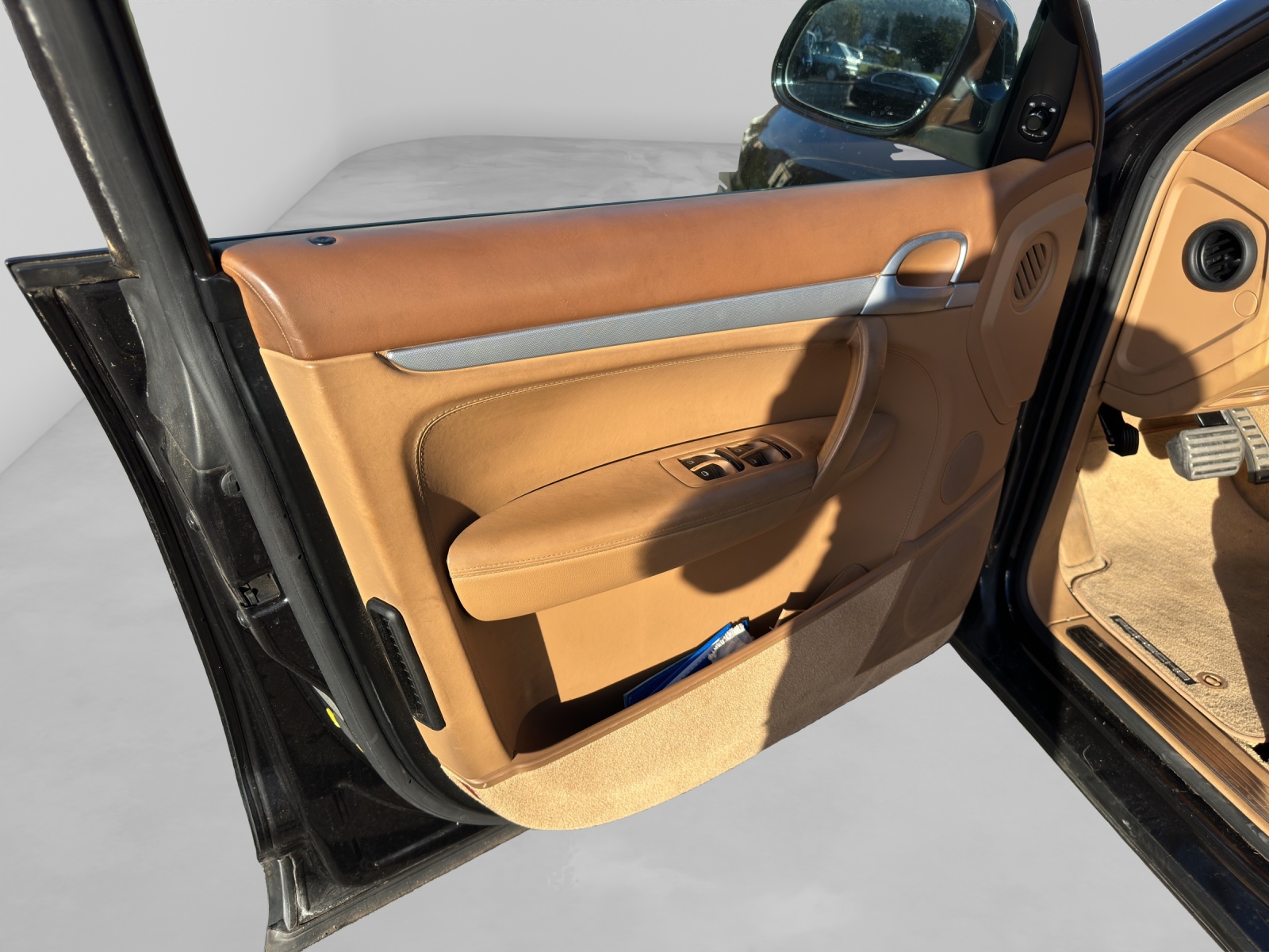 PORSCHE Cayenne S-image-11