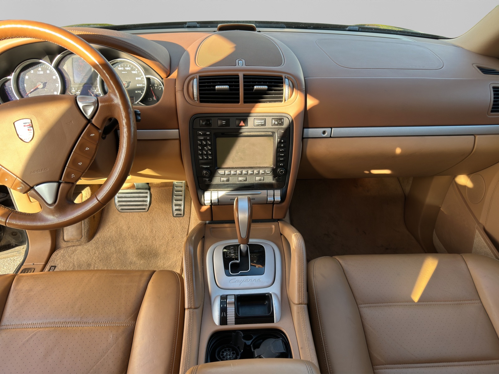 PORSCHE Cayenne S-image-14