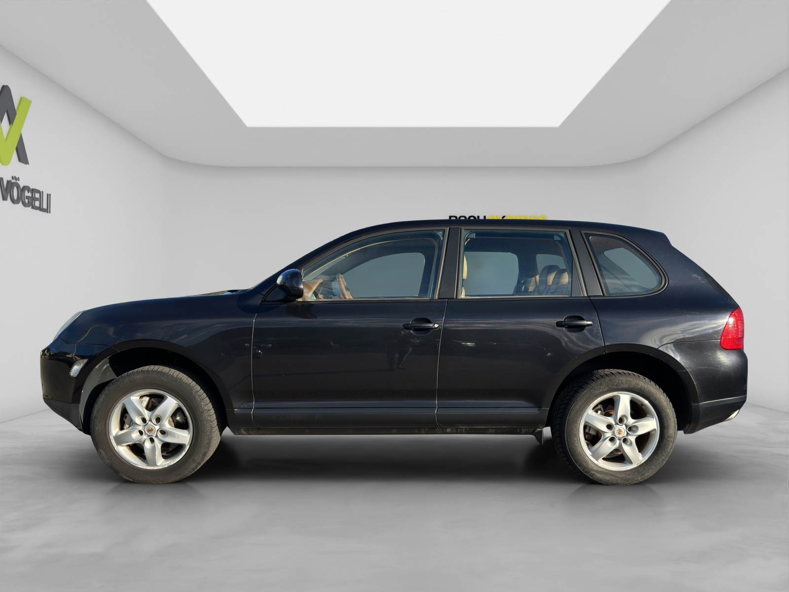 PORSCHE Cayenne S-image-2