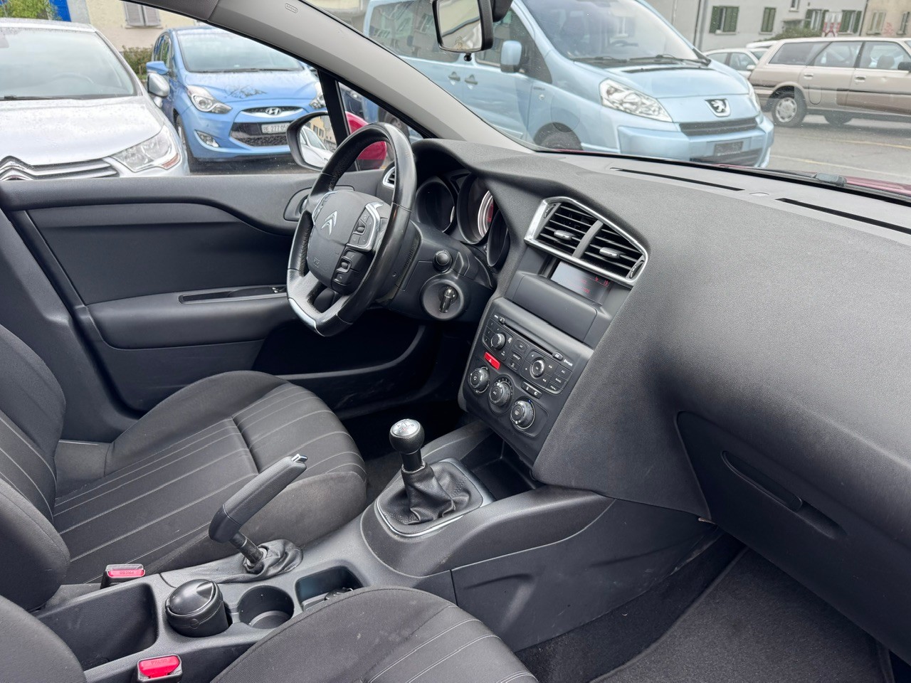 CITROEN C4 Berline 1.4 VTi Tonic-image-5