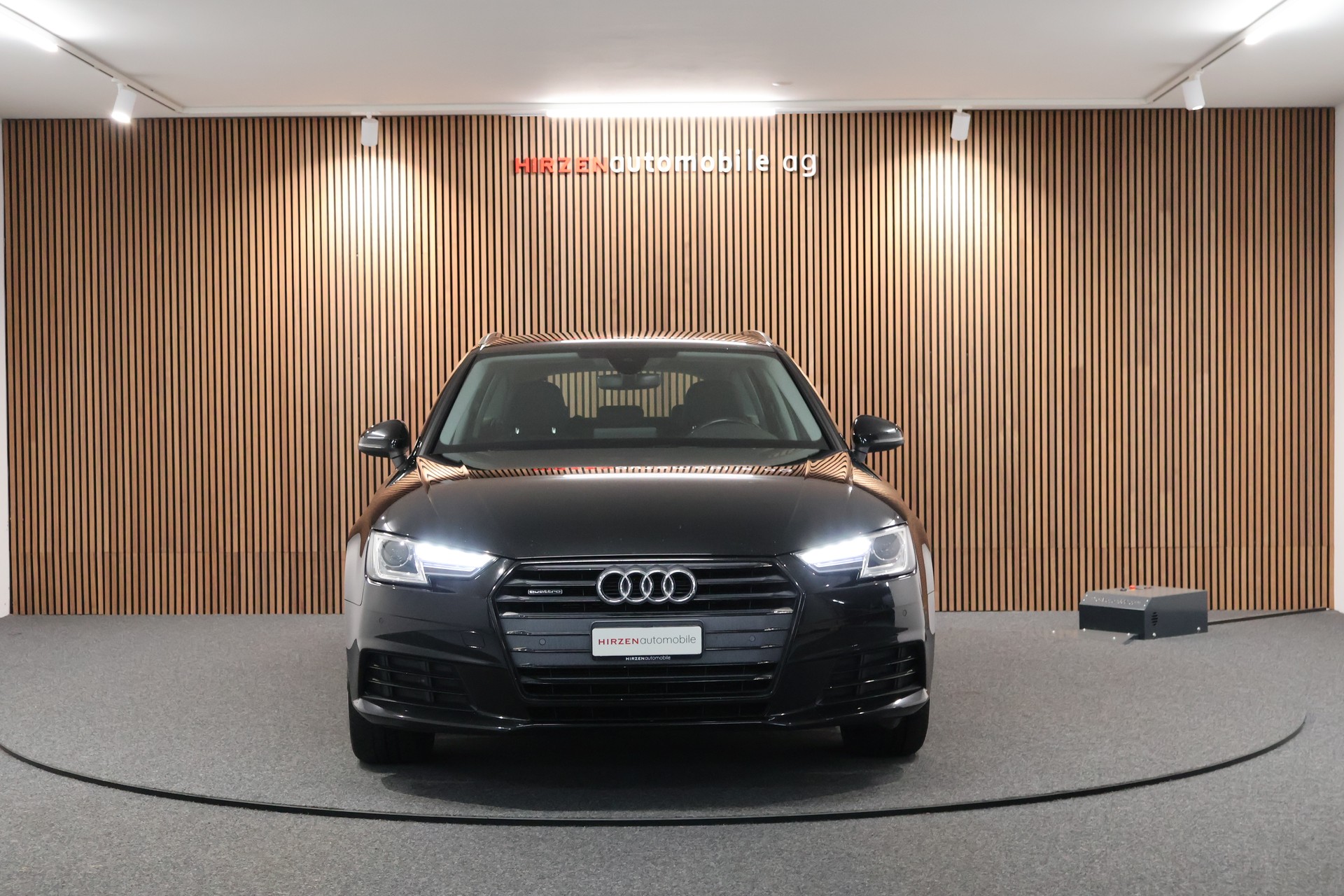 AUDI A4 Avant 2.0 TDI Sport quattro S-tronic-image-7