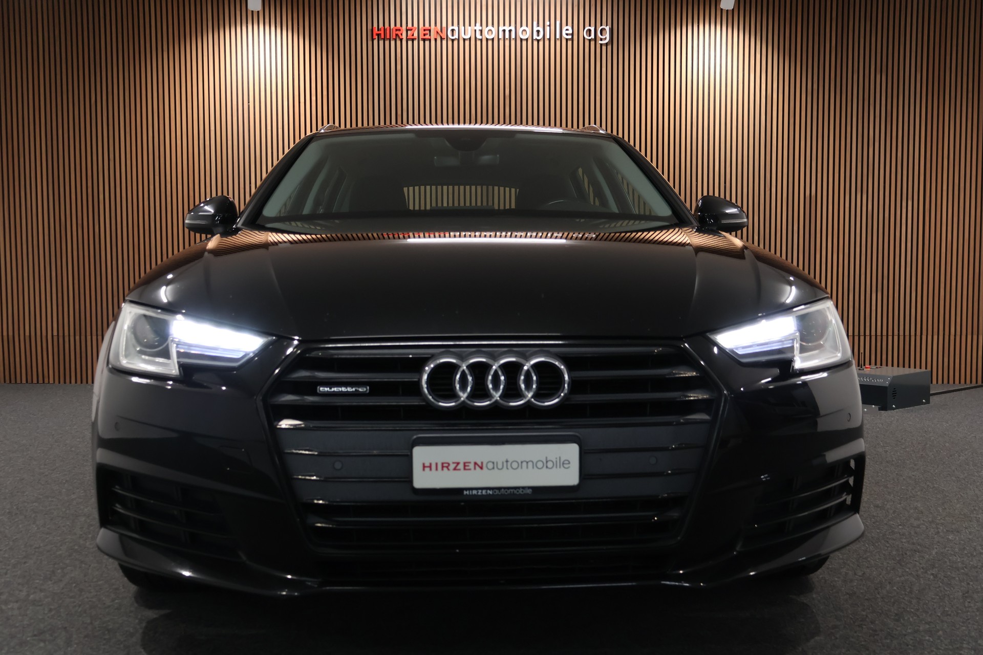 AUDI A4 Avant 2.0 TDI Sport quattro S-tronic-image-29