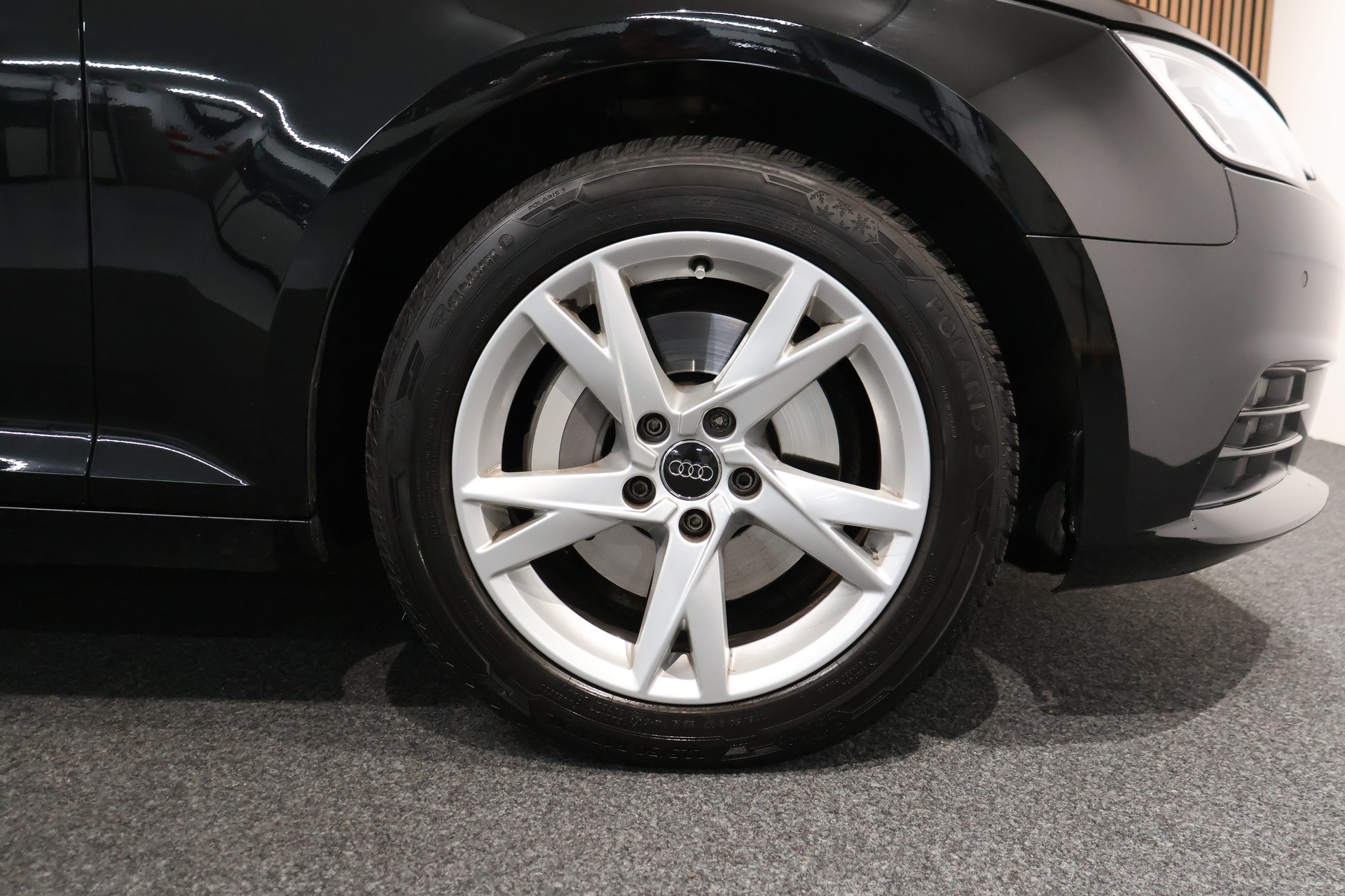 AUDI A4 Avant 2.0 TDI Sport quattro S-tronic-image-28
